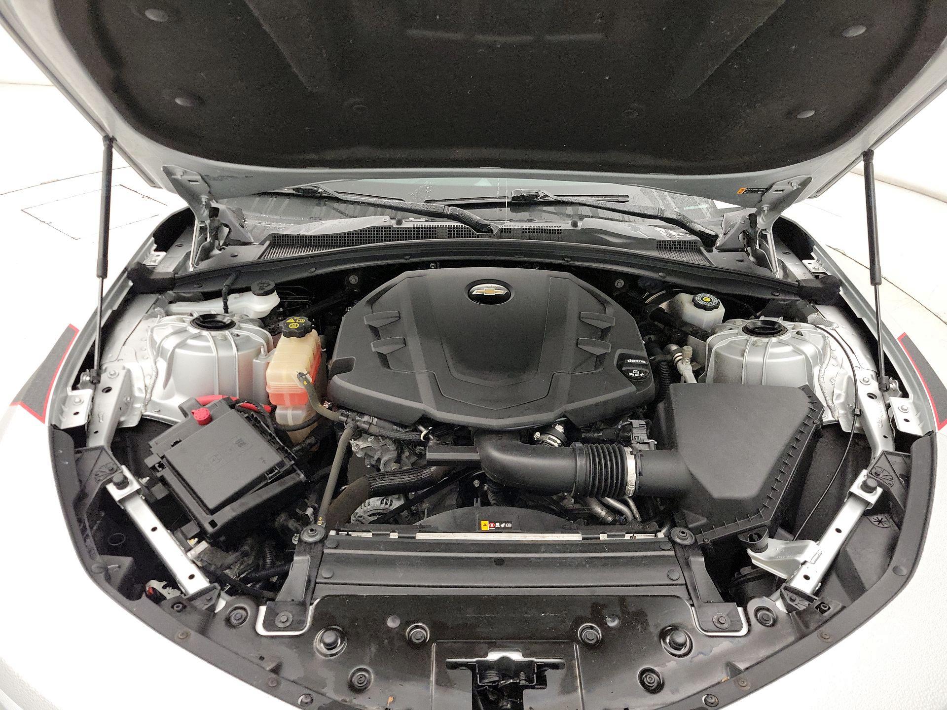 Thumbnail: 2018 Chevrolet Camaro - 18