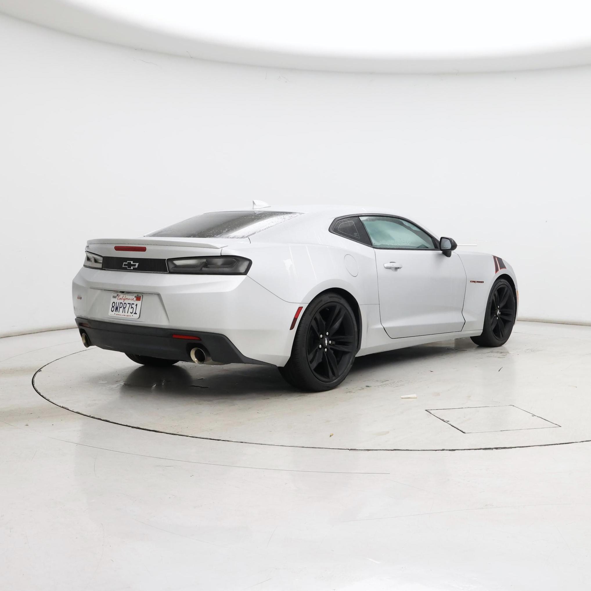 Thumbnail: 2018 Chevrolet Camaro - 8