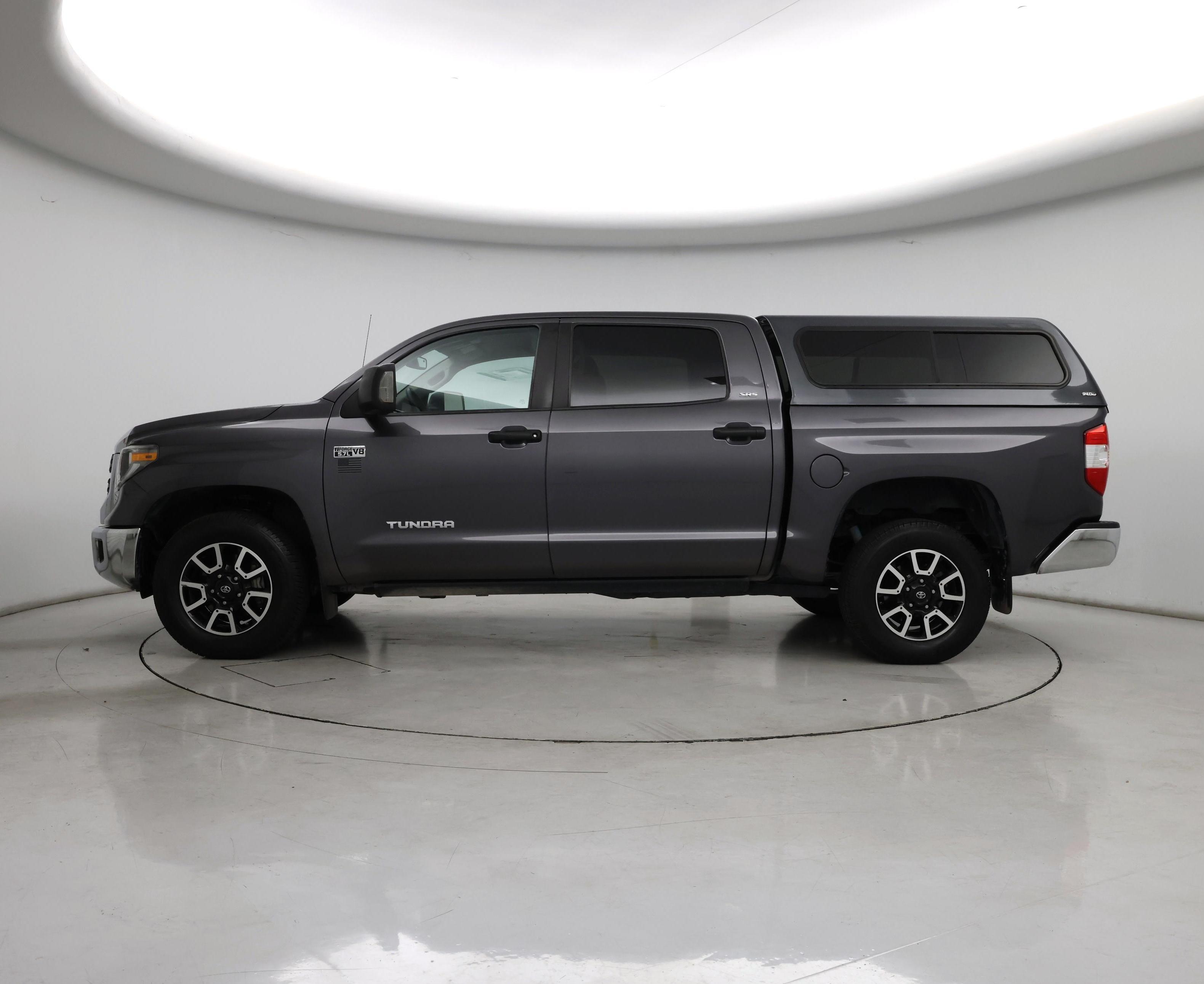 Thumbnail: 2018 Toyota Tundra - 3