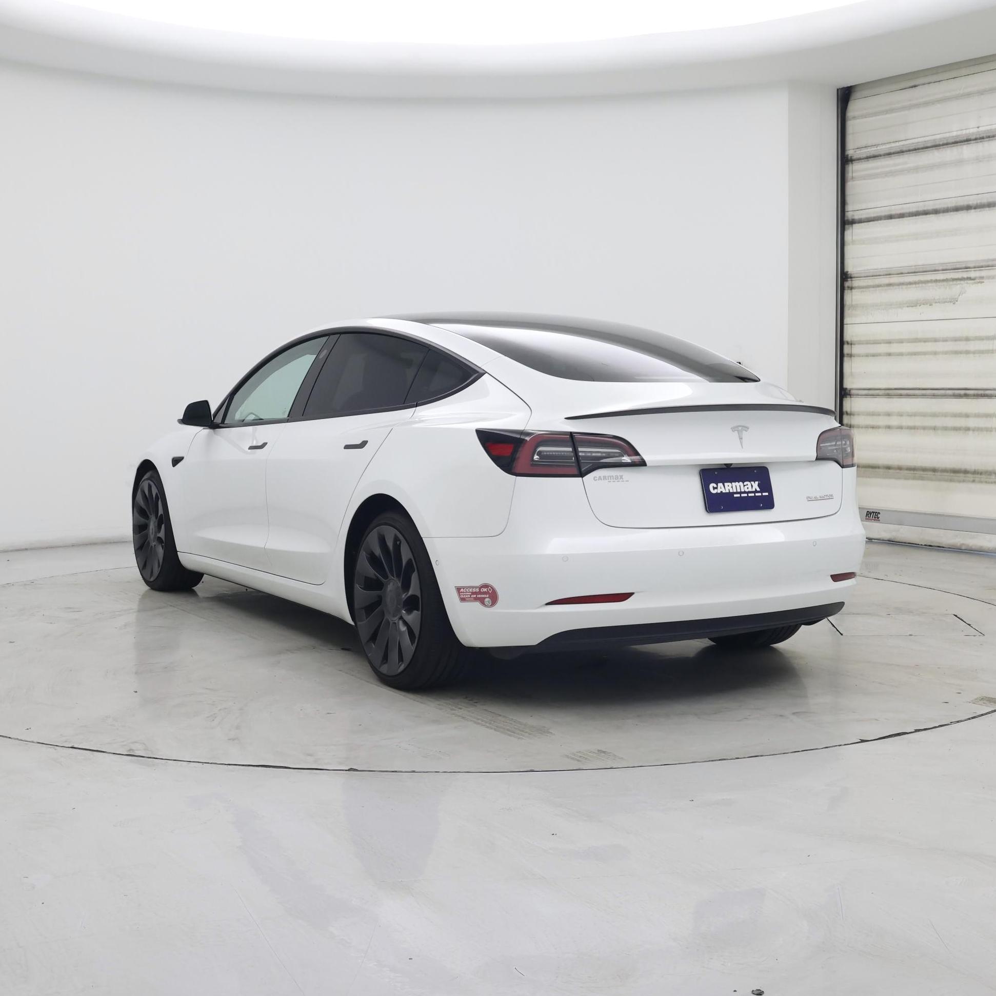 Thumbnail: 2022 Tesla Model 3 - 2