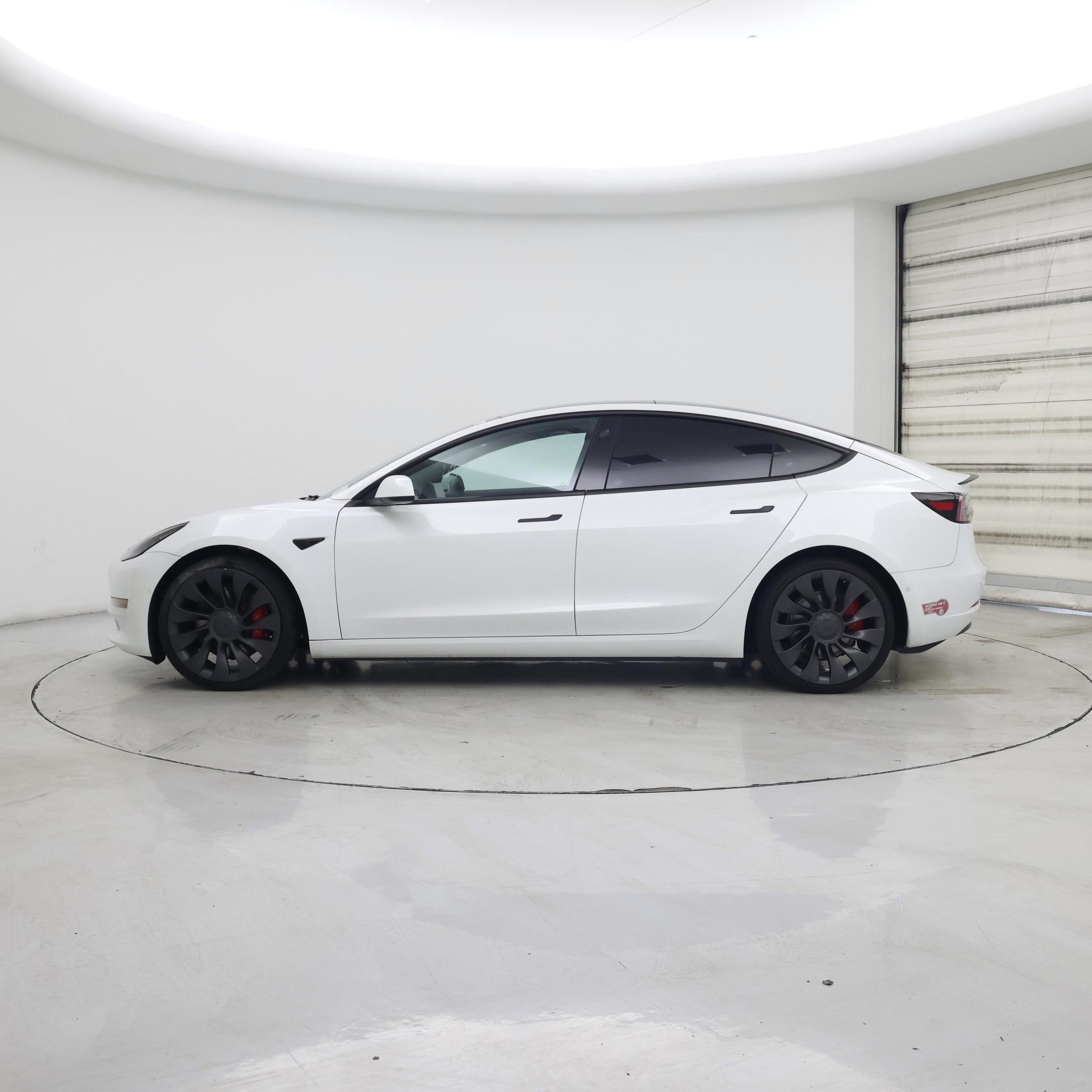 Thumbnail: 2022 Tesla Model 3 - 3