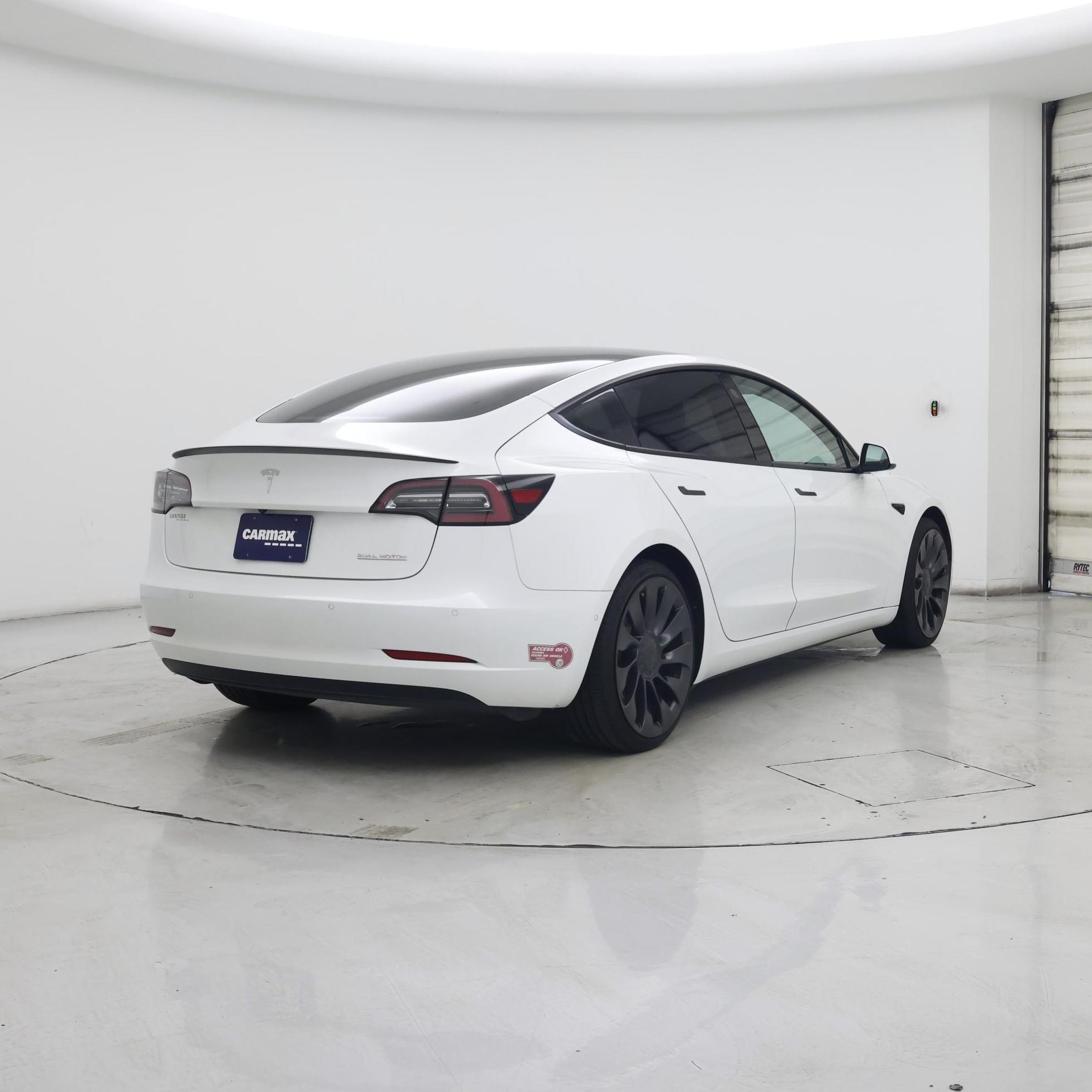 Thumbnail: 2022 Tesla Model 3 - 8