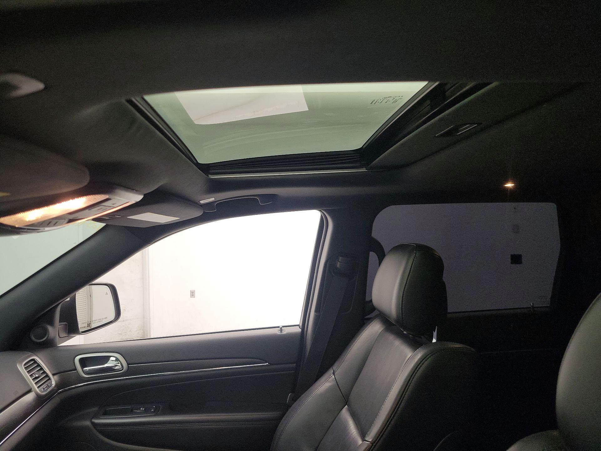 Thumbnail: 2018 Jeep Grand Cherokee - 20