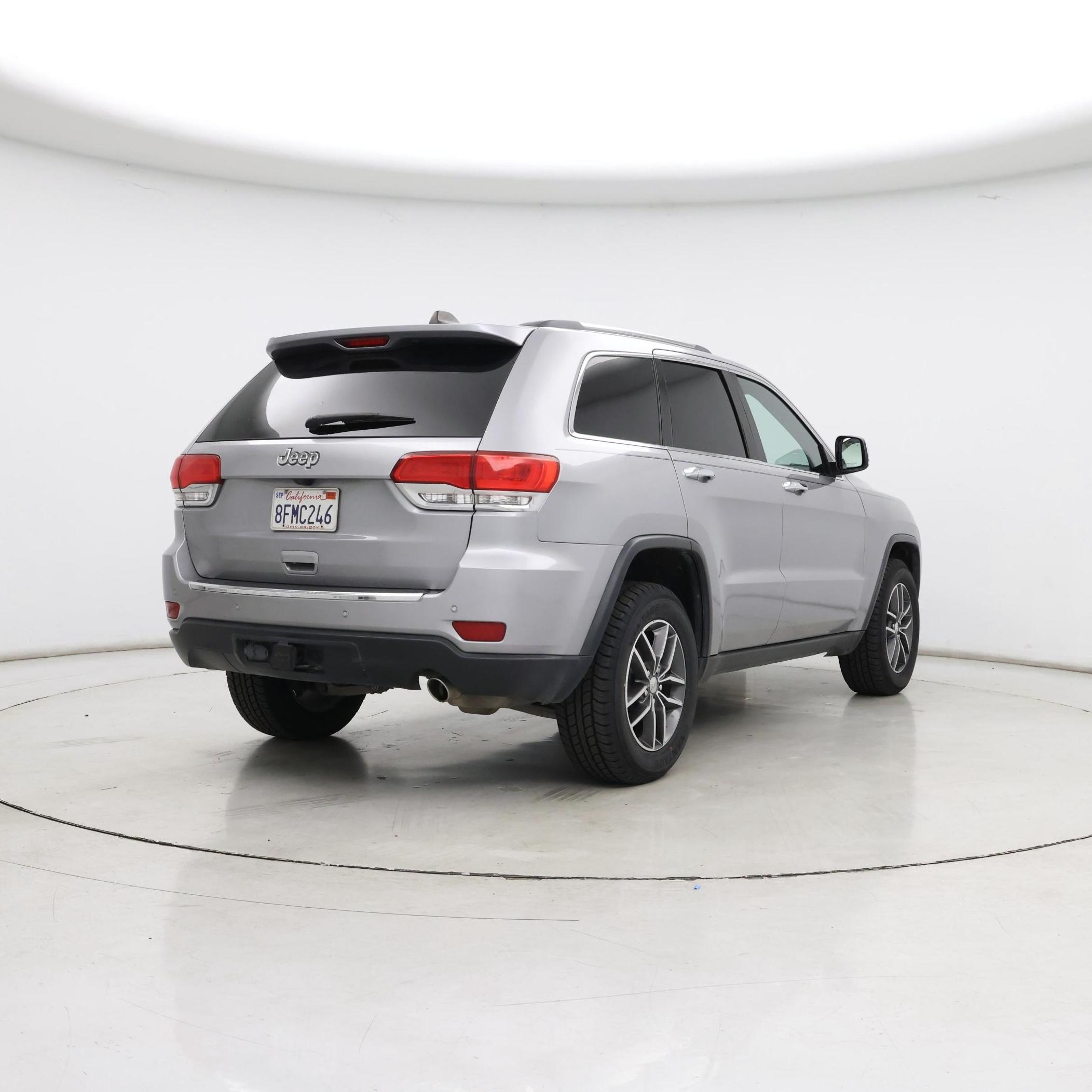 Thumbnail: 2018 Jeep Grand Cherokee - 8