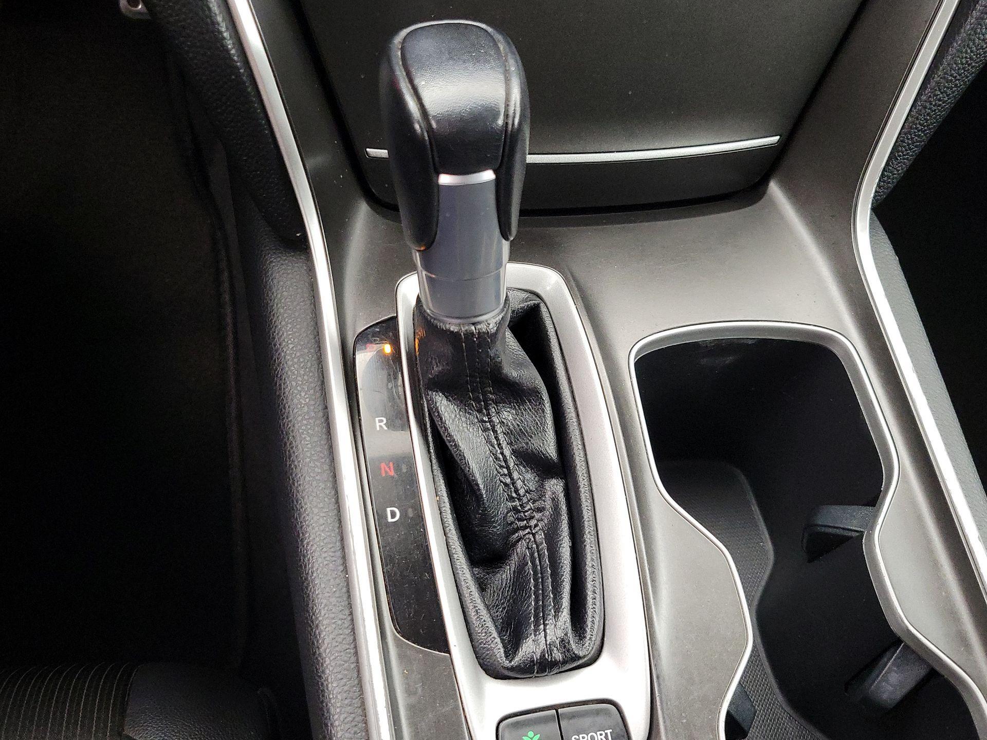 Thumbnail: 2019 Honda Accord - 17