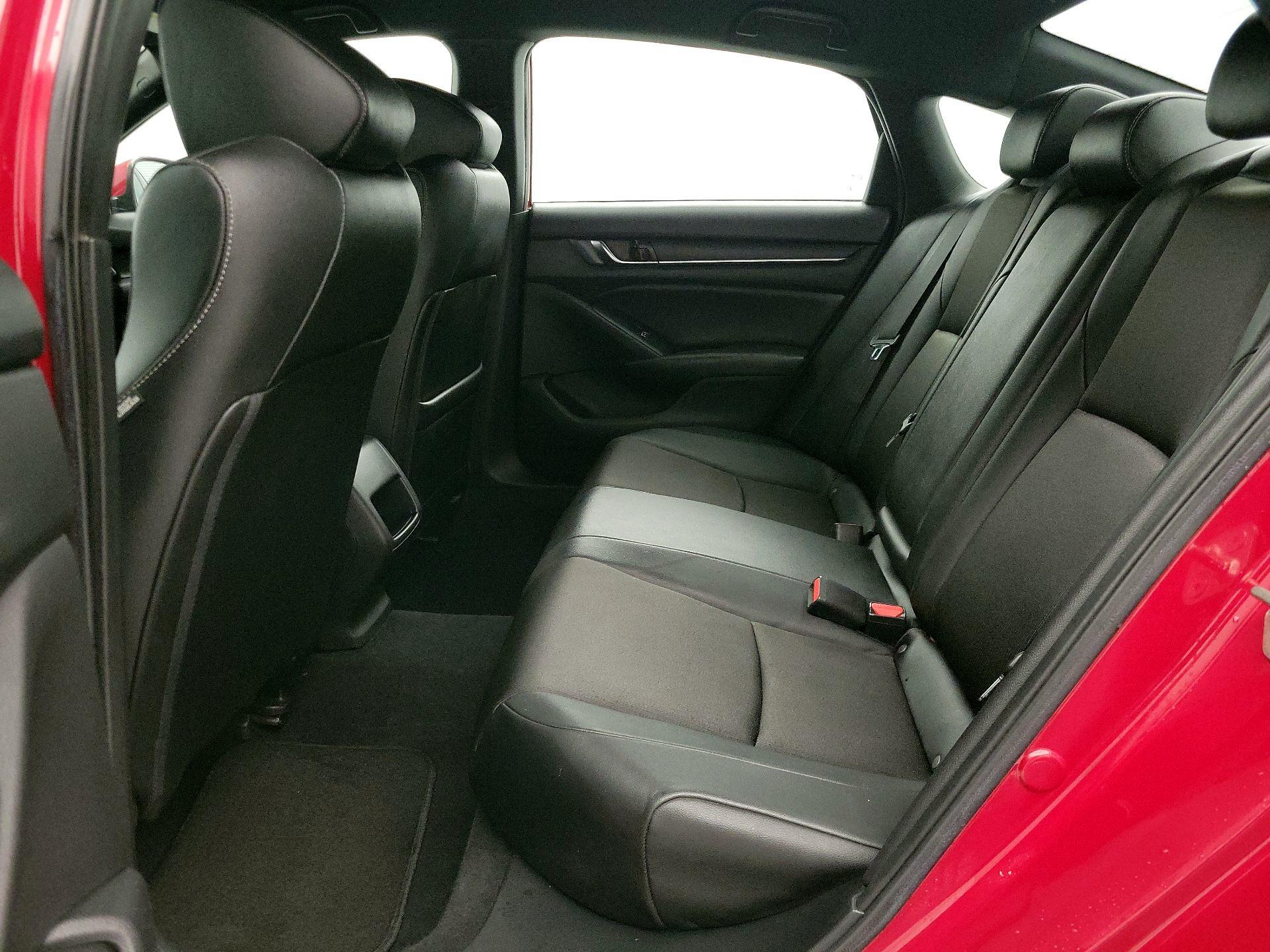 Thumbnail: 2019 Honda Accord - 19