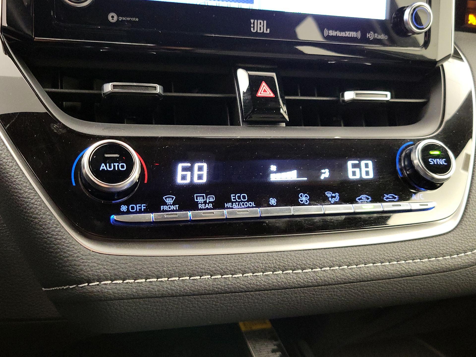 Thumbnail: 2019 Toyota Corolla - 17