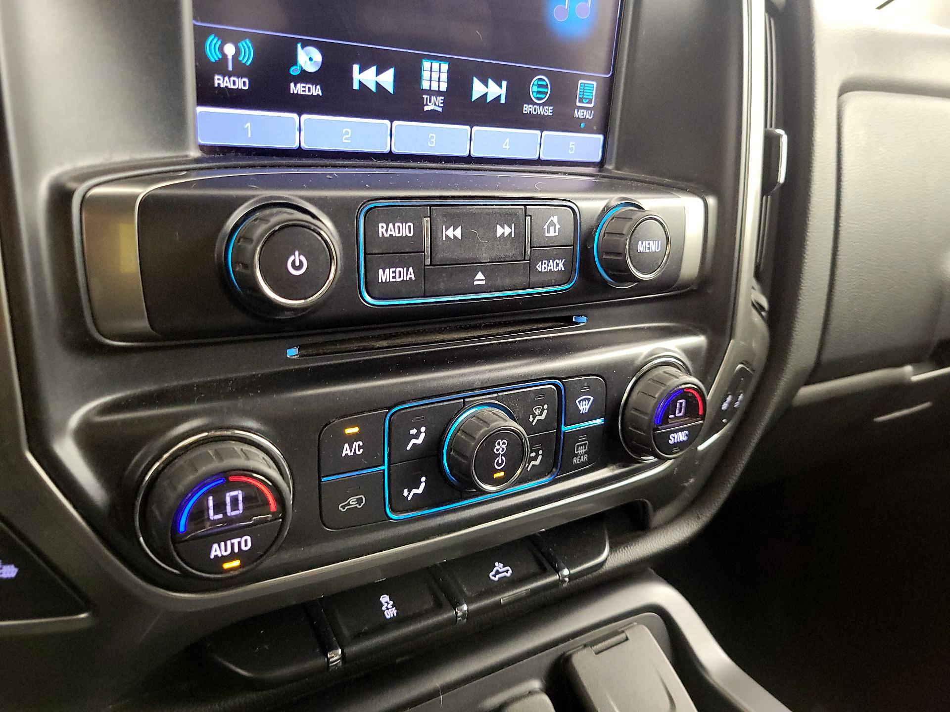 Thumbnail: 2017 Chevrolet Silverado 1500 - 16