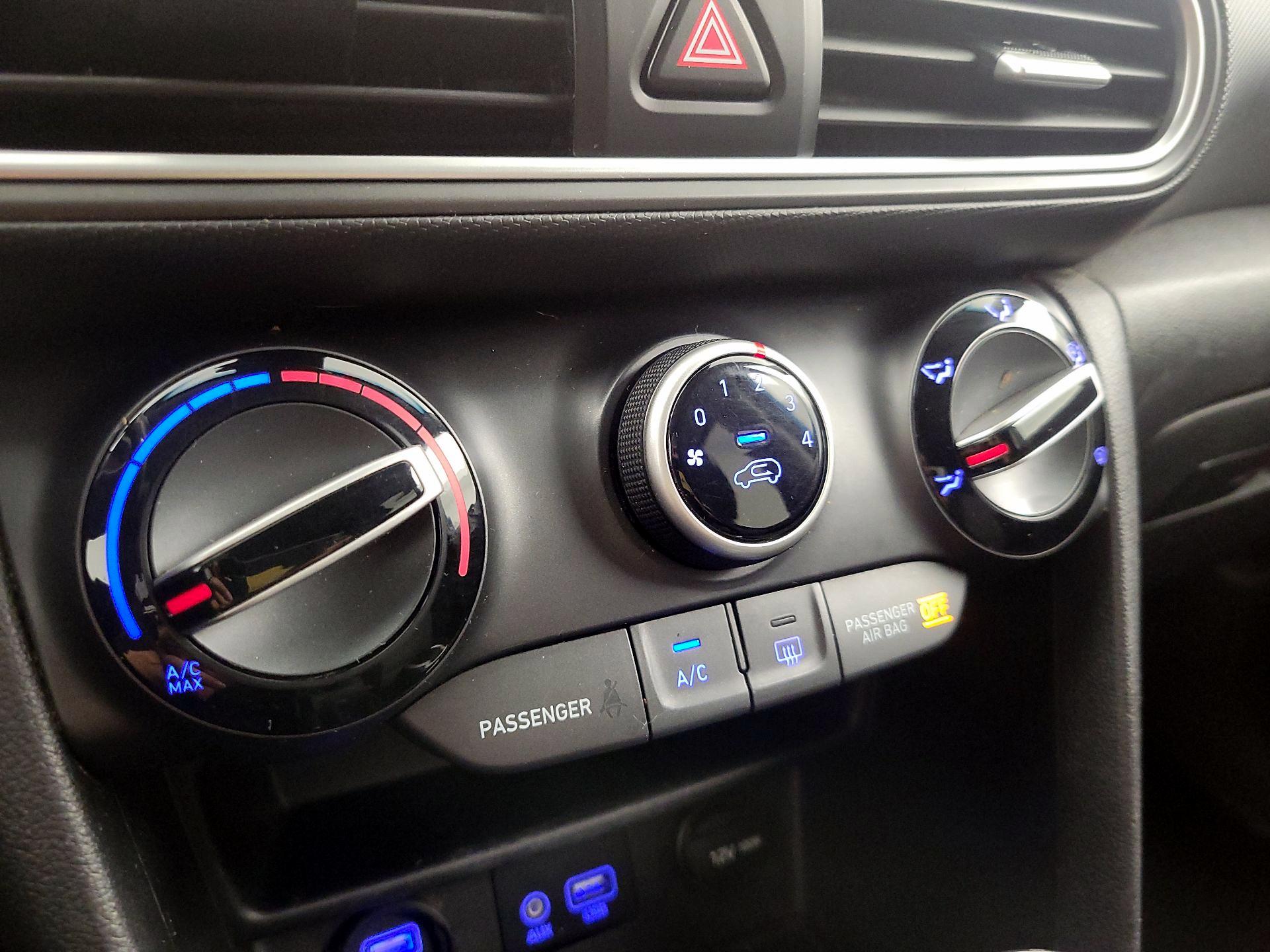 Thumbnail: 2020 Hyundai Kona - 16