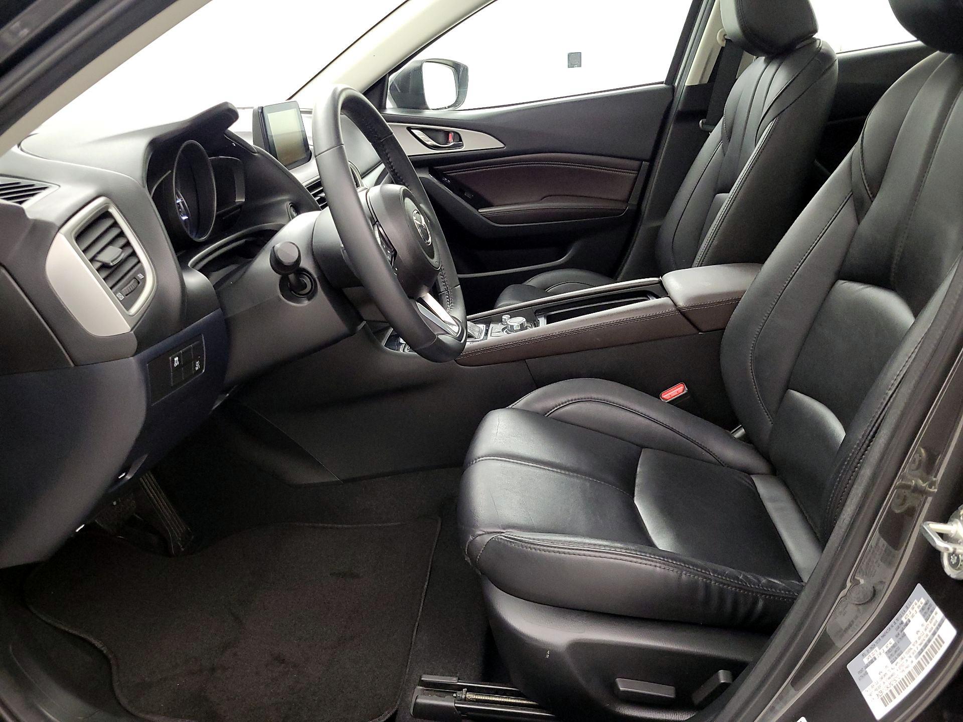 Thumbnail: 2018 Mazda Mazda3 - 11