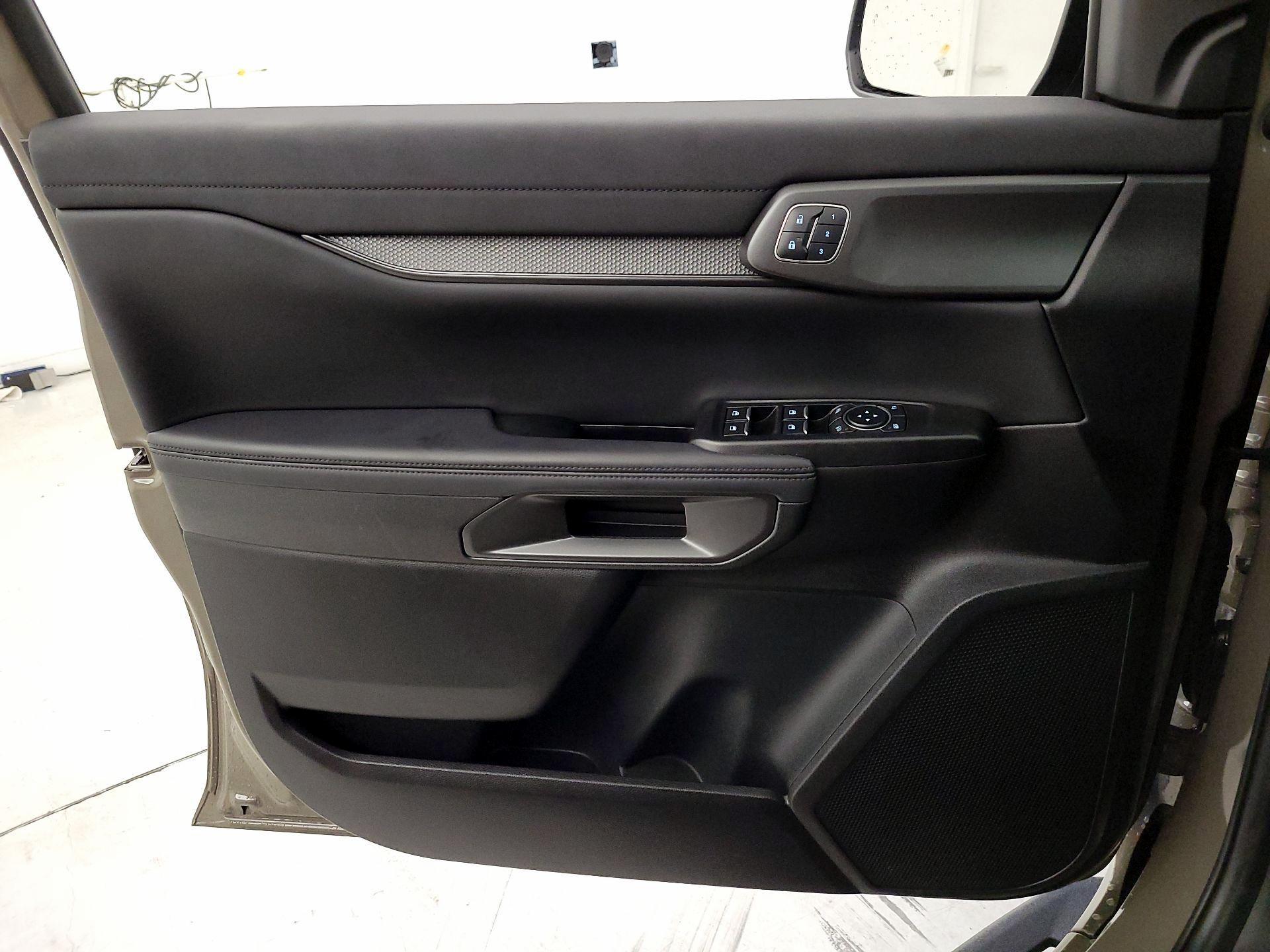 Thumbnail: 2025 Ford Ranger - 12