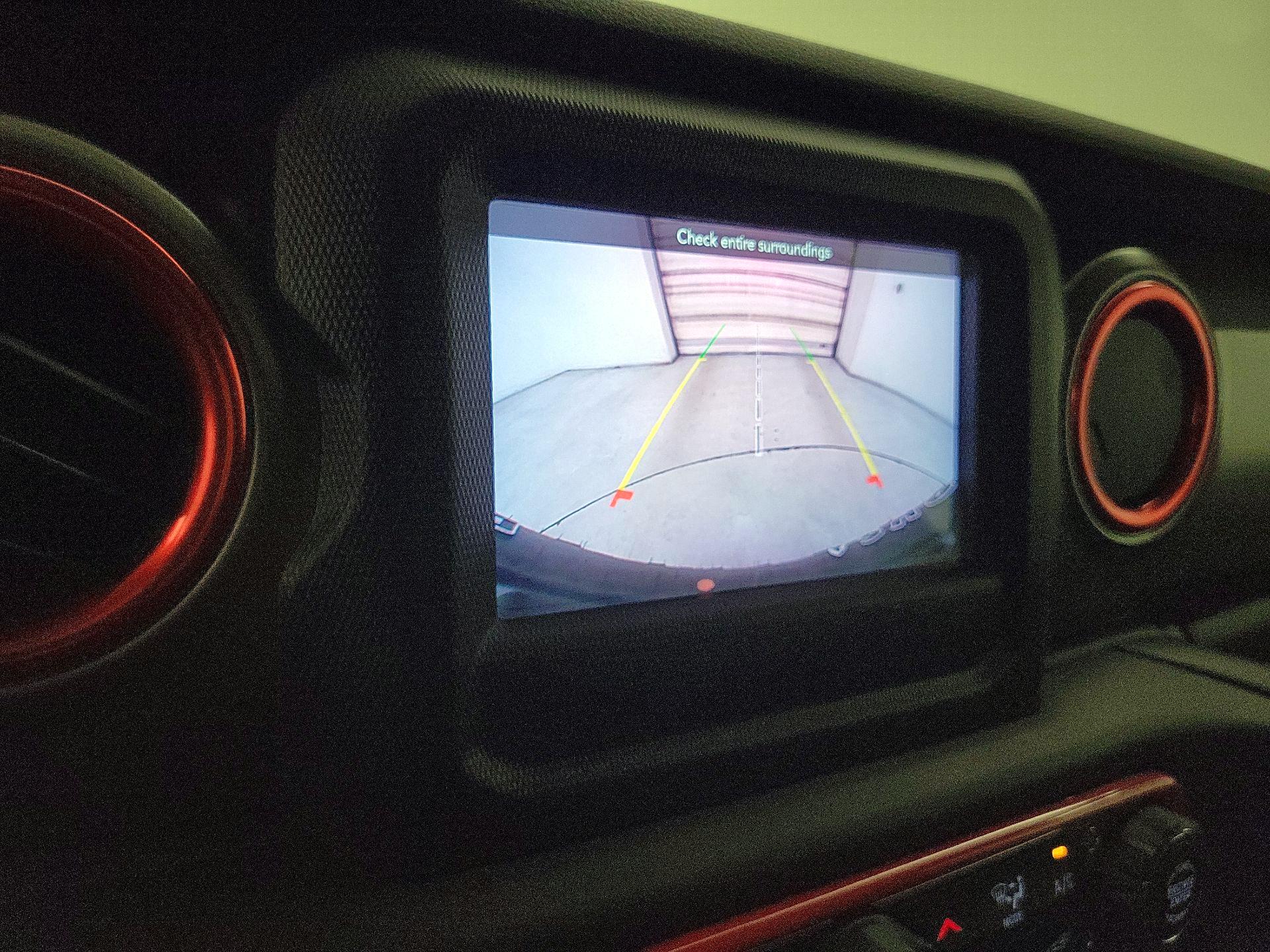 Thumbnail: 2021 Jeep Wrangler - 14