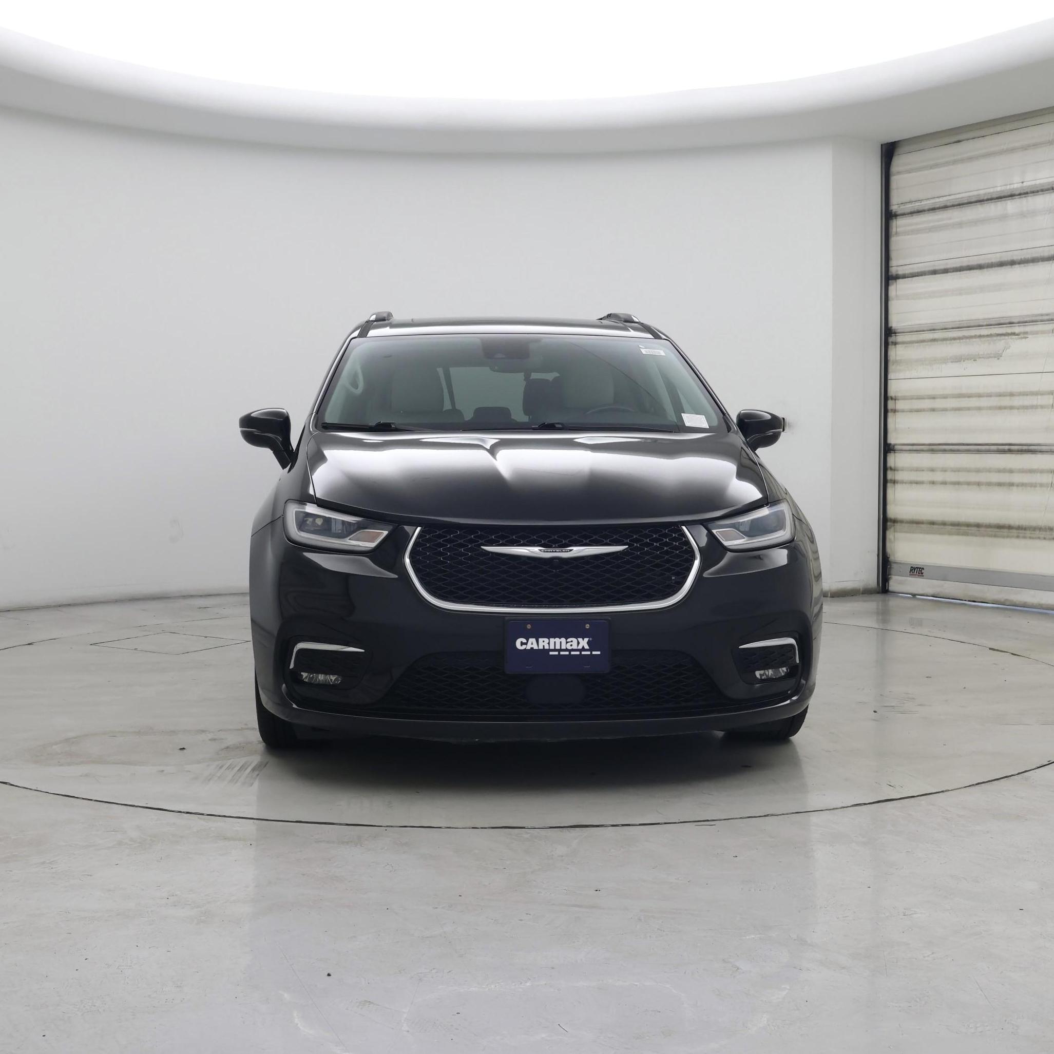 Thumbnail: 2021 Chrysler Pacifica - 5