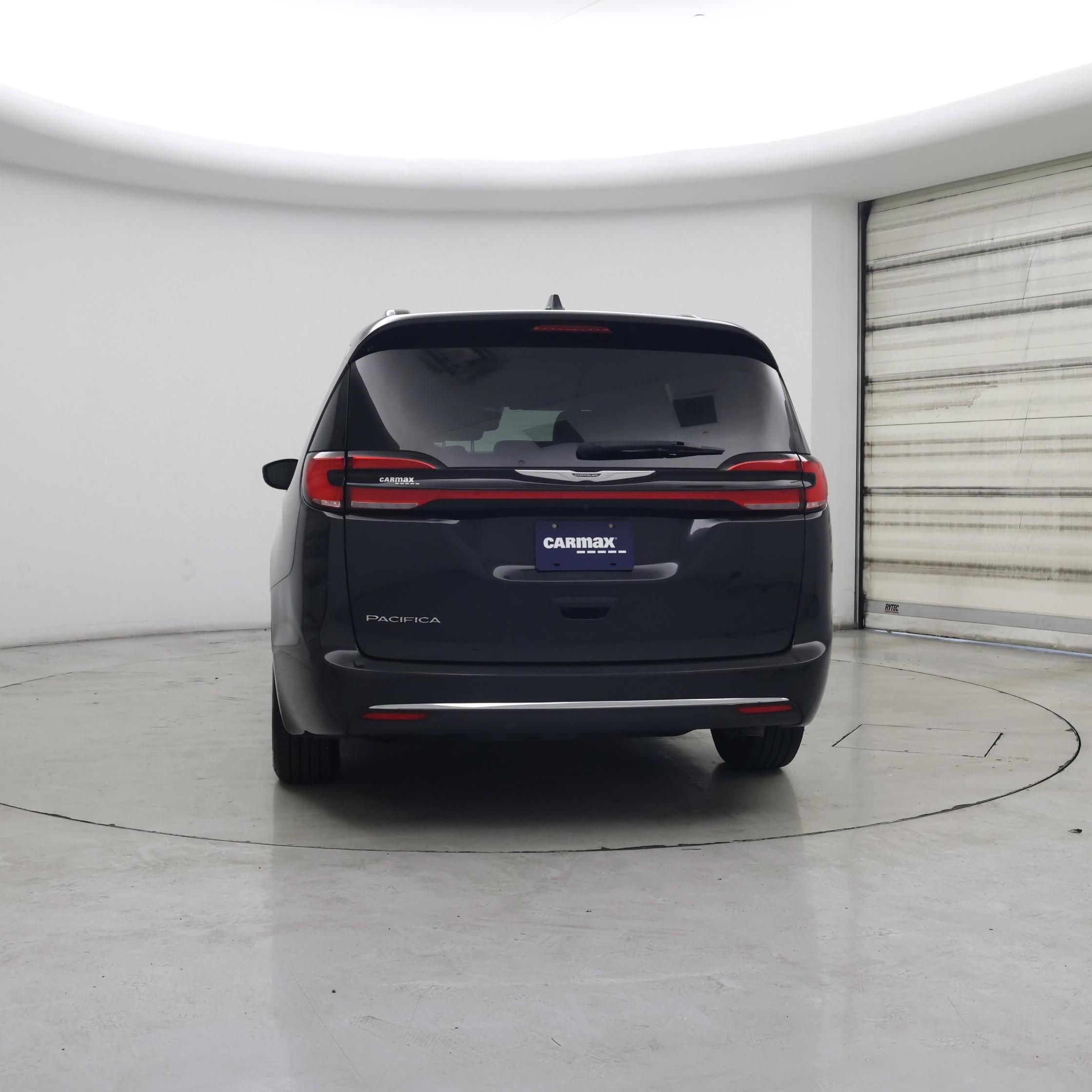 Thumbnail: 2021 Chrysler Pacifica - 6