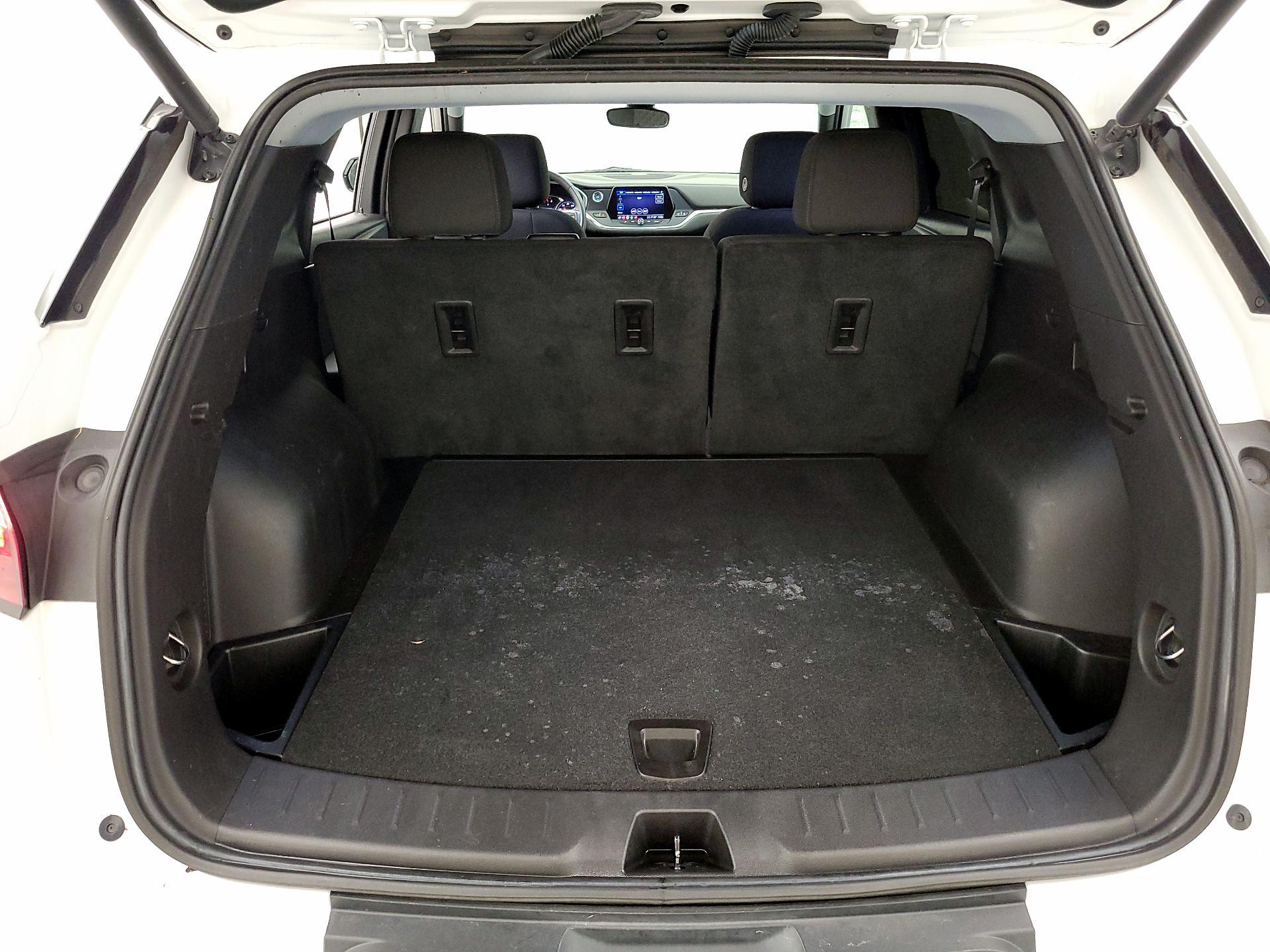 Thumbnail: 2022 Chevrolet Blazer - 19