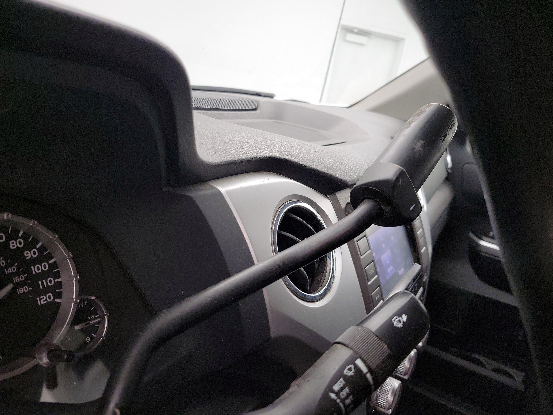 Thumbnail: 2014 Toyota Tundra - 17