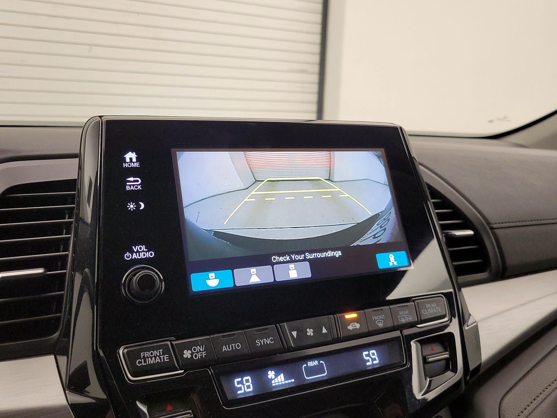 Thumbnail: 2020 Honda Odyssey - 14