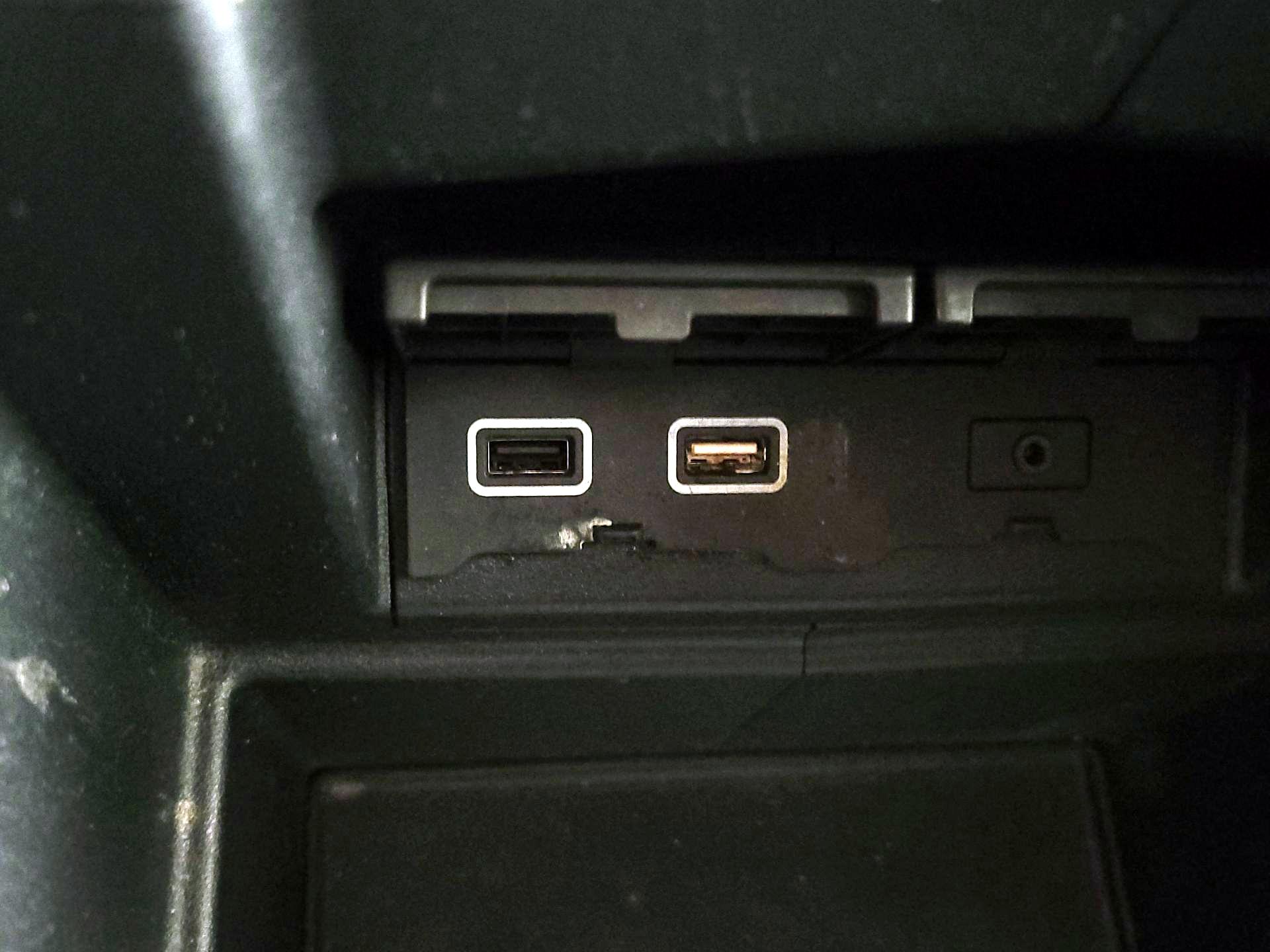 Thumbnail: 2020 Honda Odyssey - 18