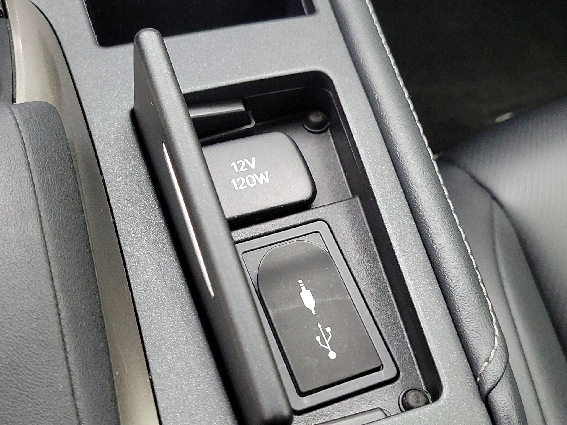 Thumbnail: 2017 Lexus CT - 19