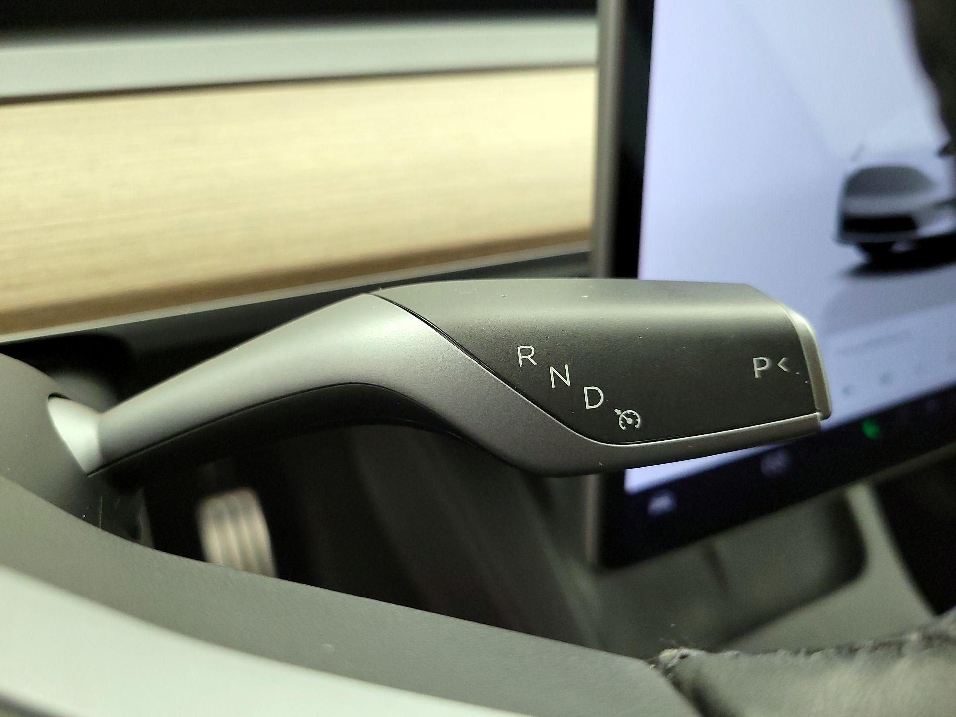 Thumbnail: 2022 Tesla Model Y - 17