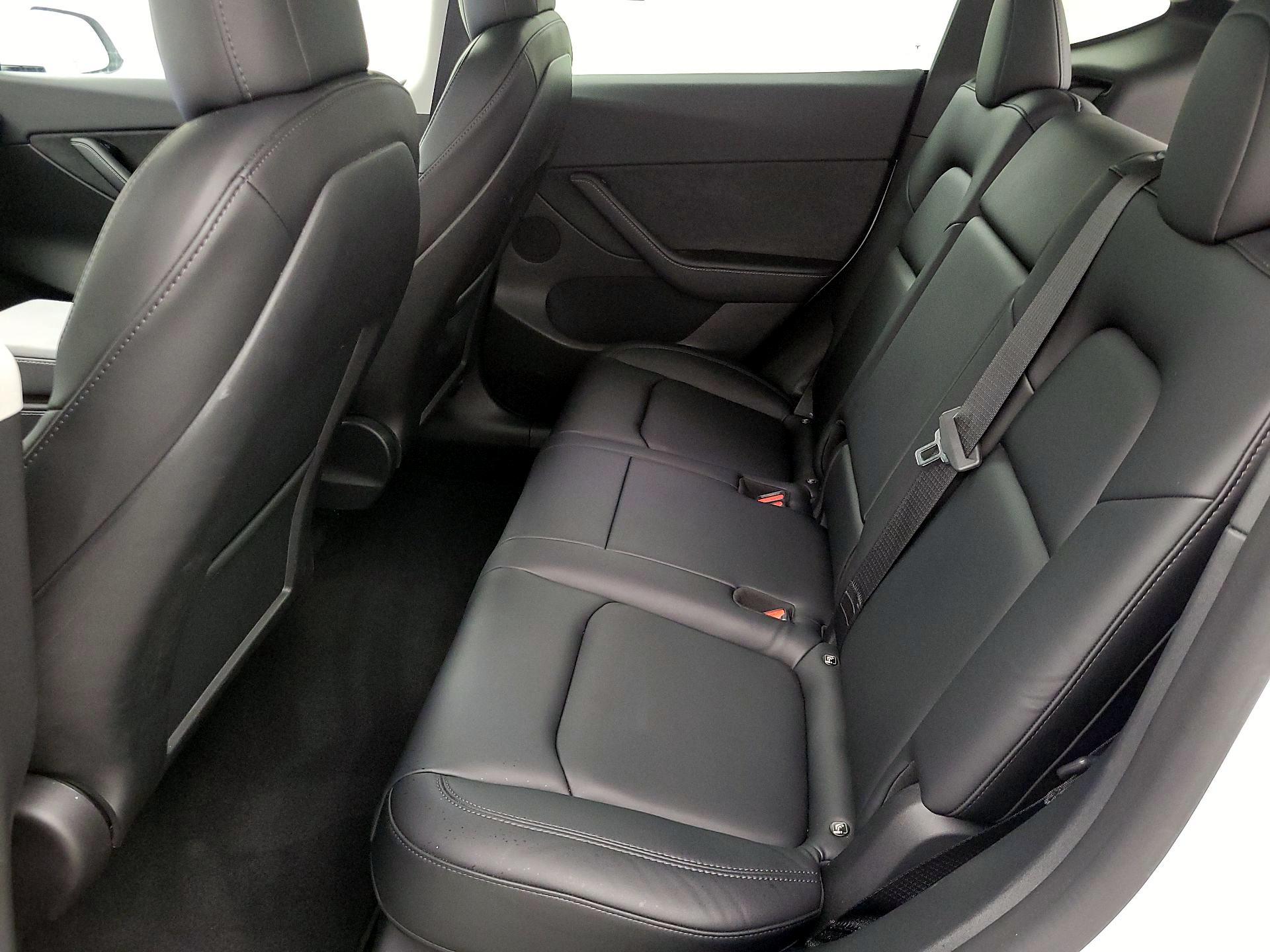 Thumbnail: 2022 Tesla Model Y - 19