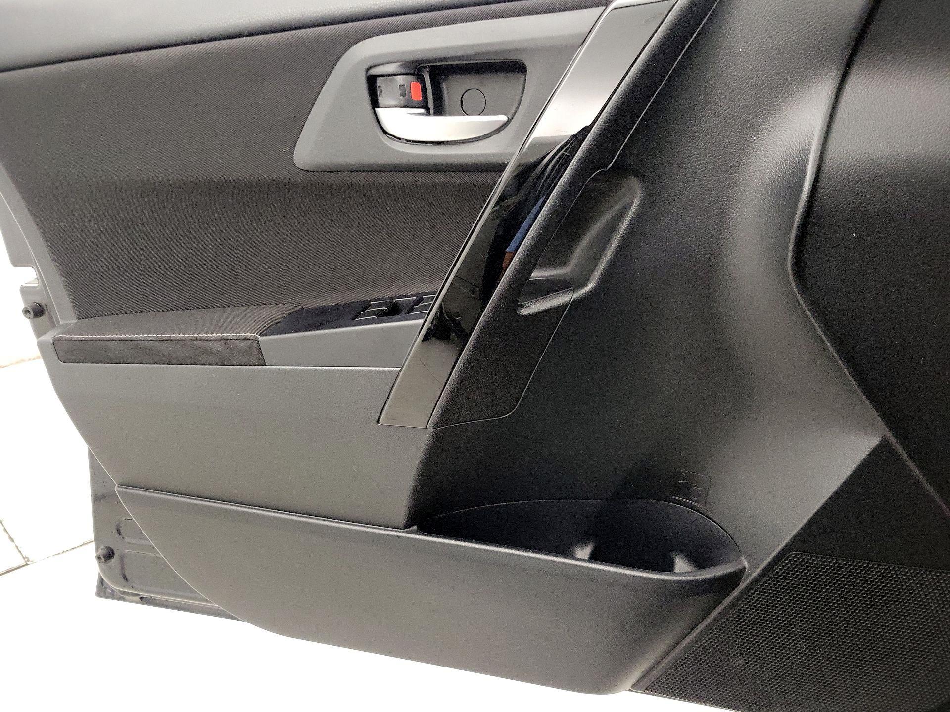 Thumbnail: 2017 Toyota Corolla iM - 12