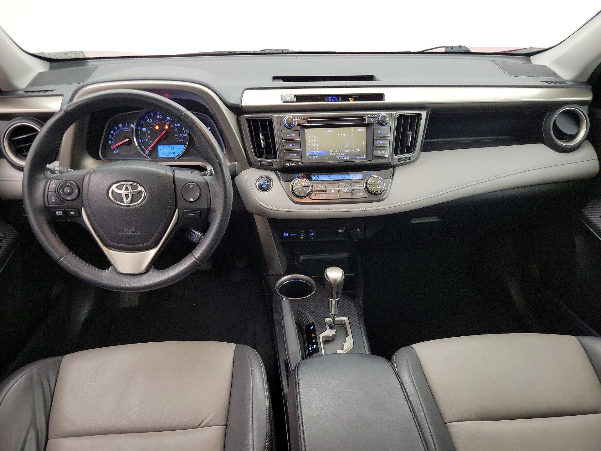 Thumbnail: 2015 Toyota RAV4 - 9