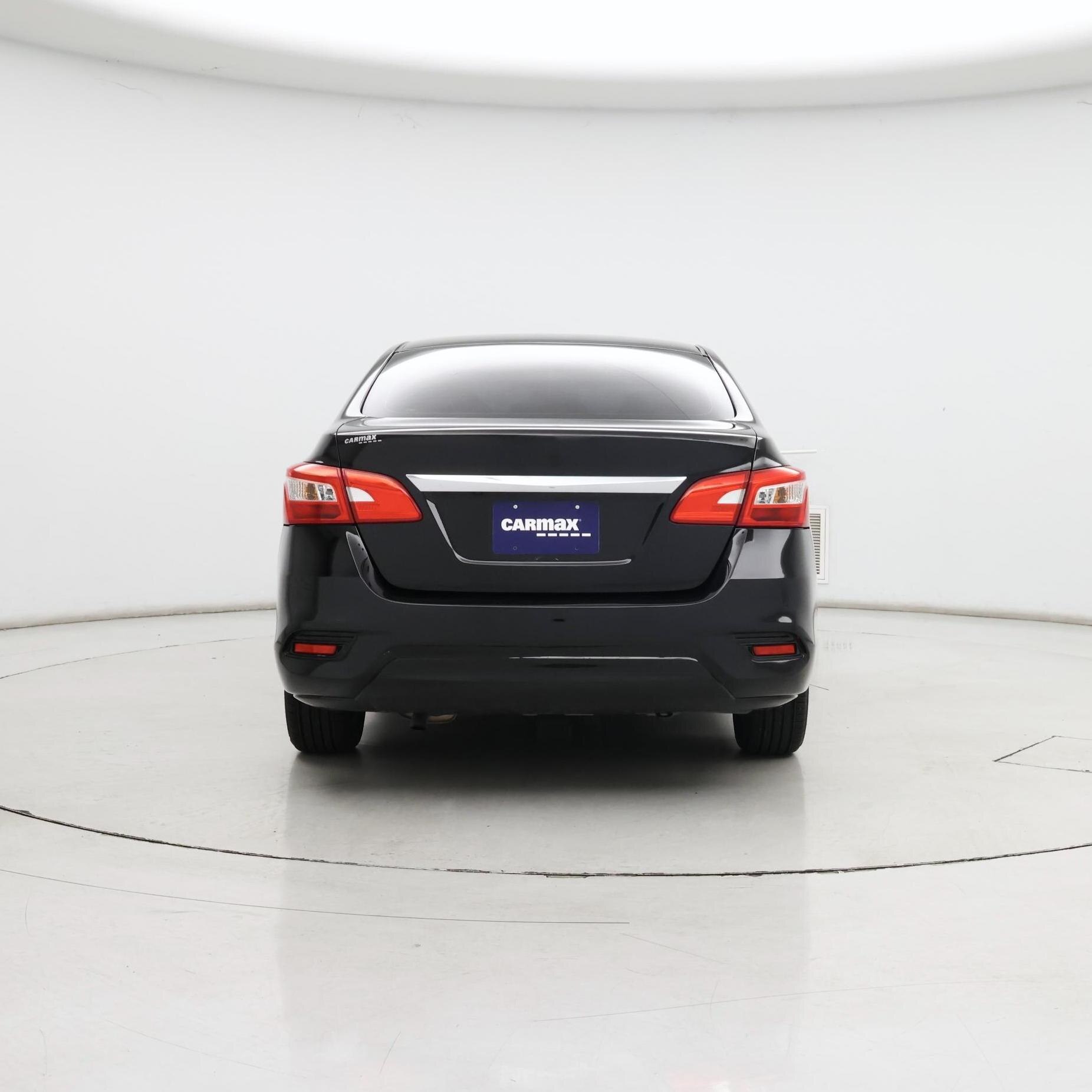 Thumbnail: 2019 Nissan Sentra - 6