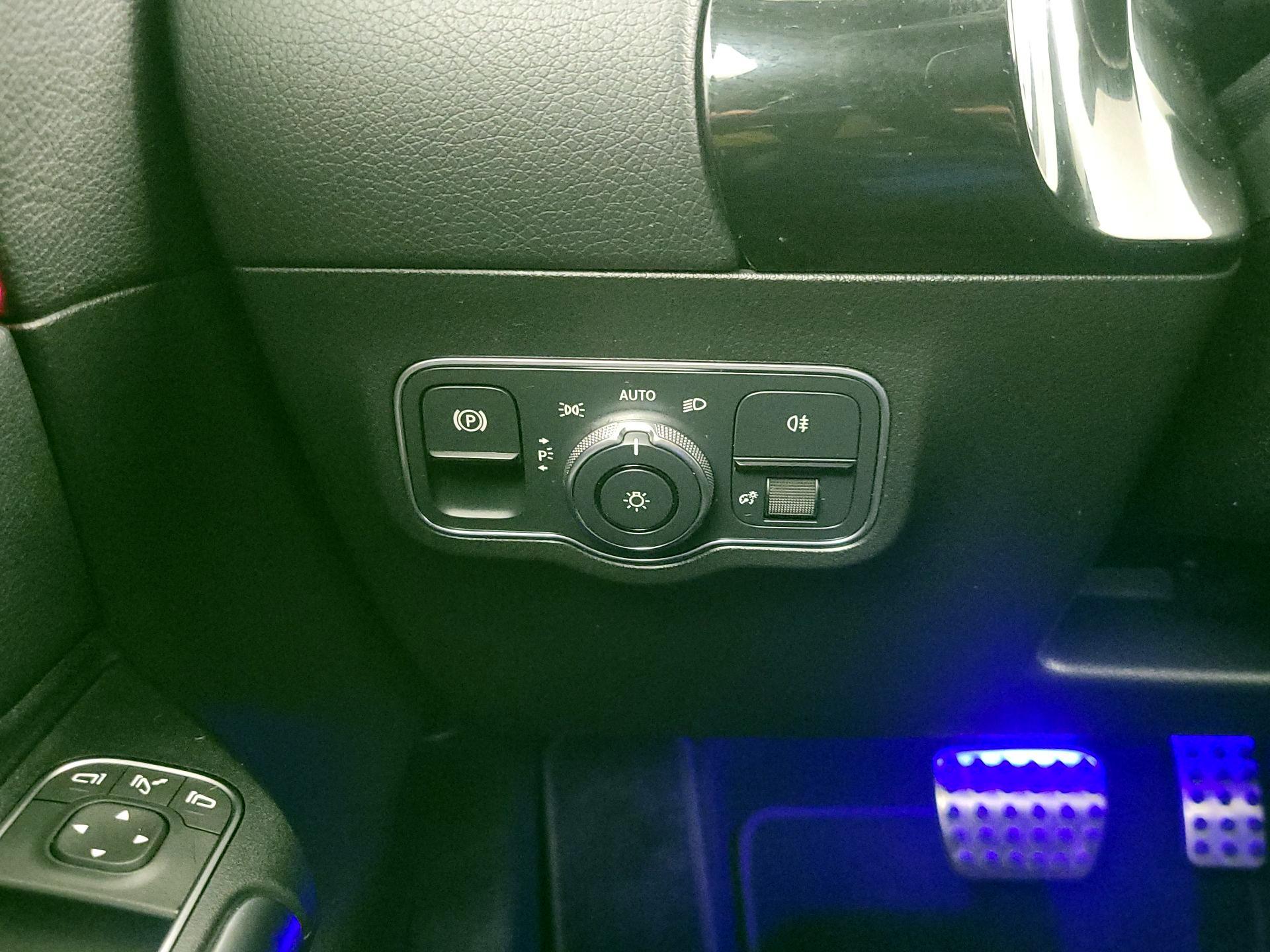 Thumbnail: 2022 Mercedes-Benz GLA - 13