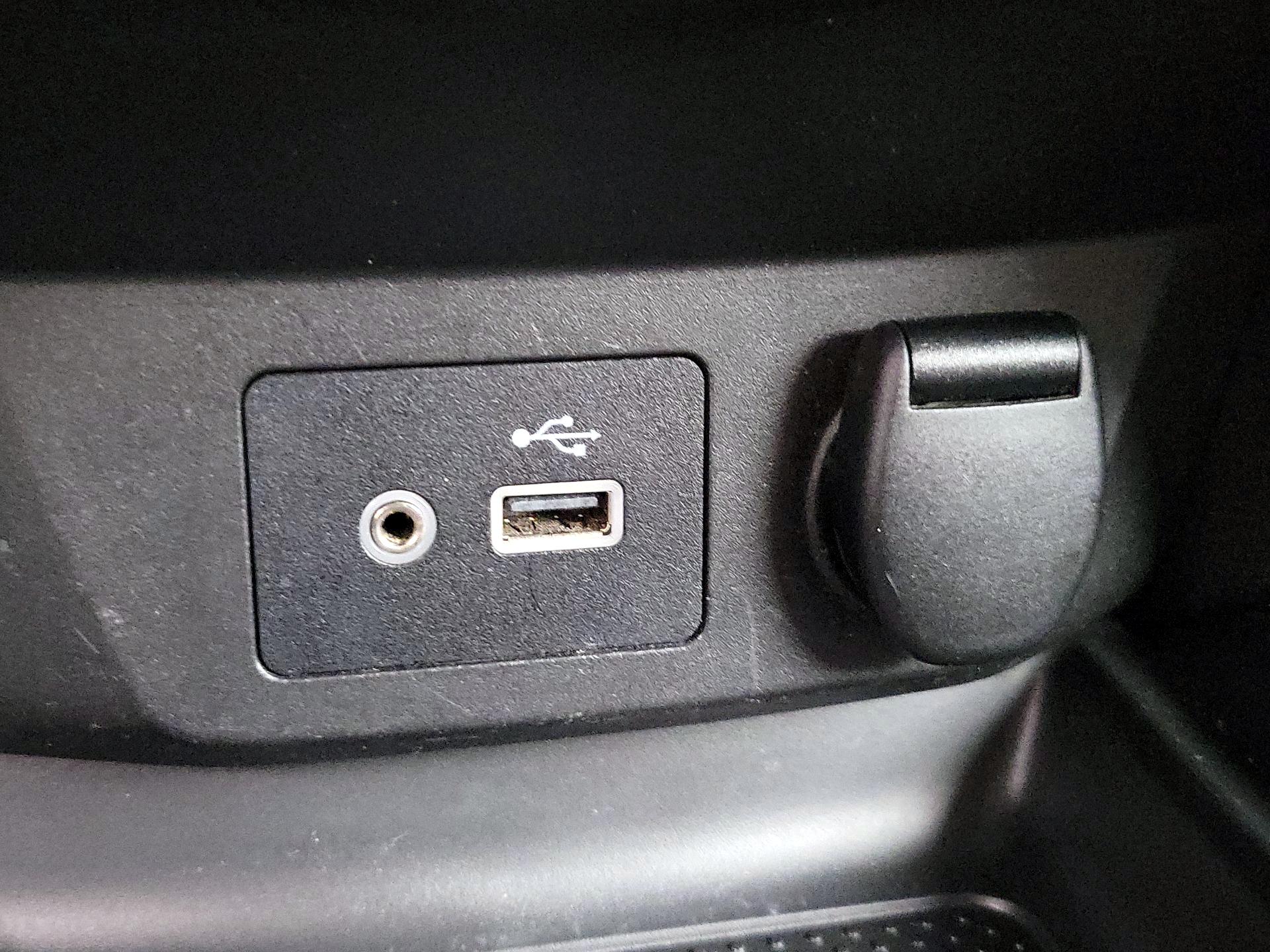 Thumbnail: 2018 Nissan Rogue - 19