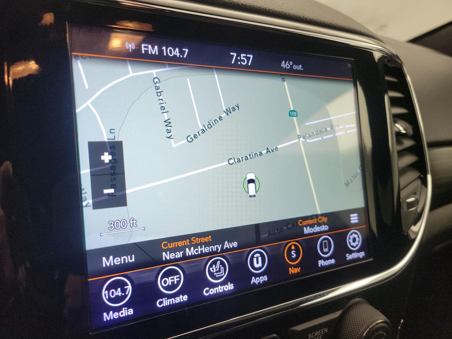 Thumbnail: 2019 Jeep Grand Cherokee - 14