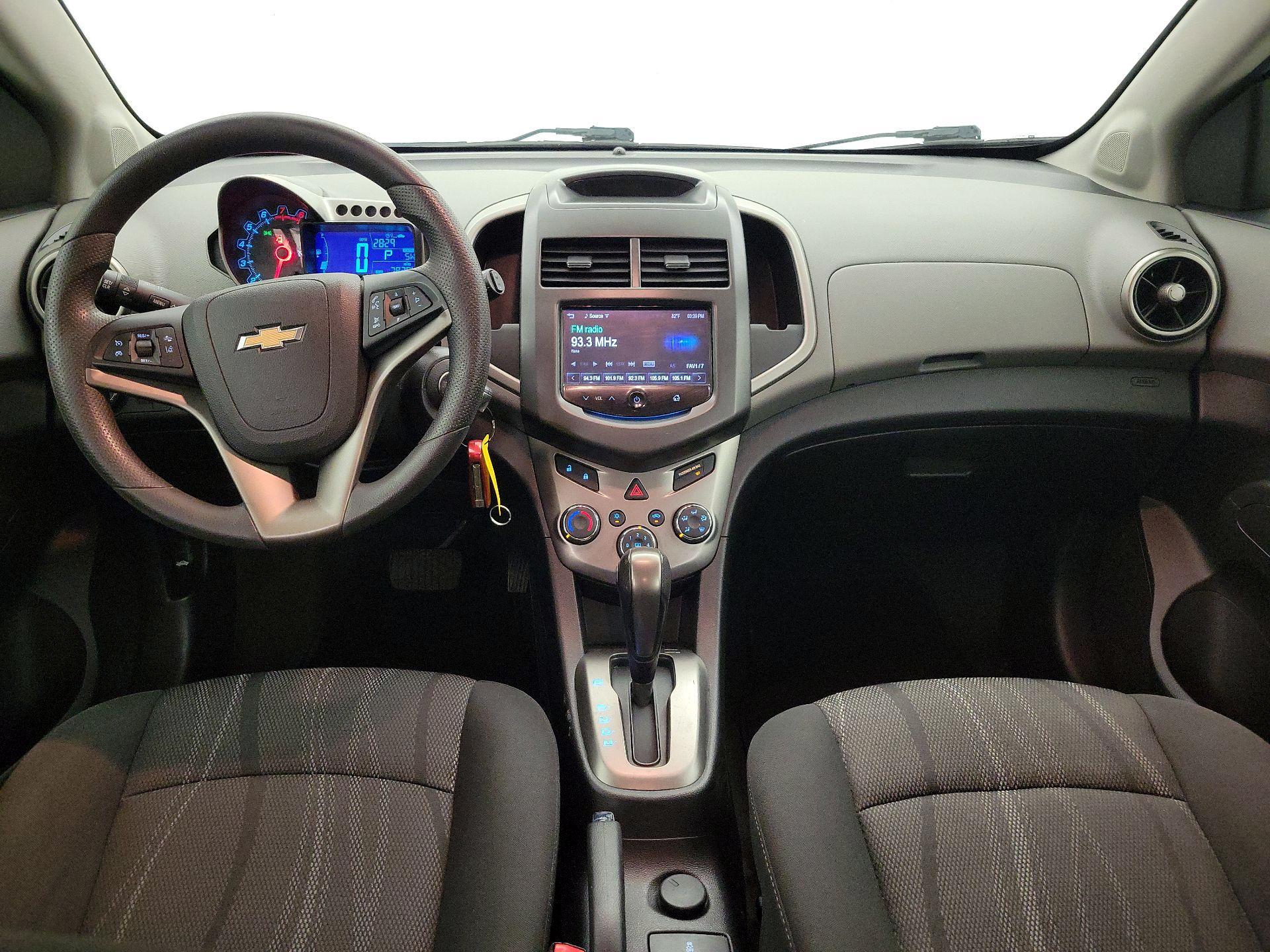 Thumbnail: 2016 Chevrolet Sonic - 9