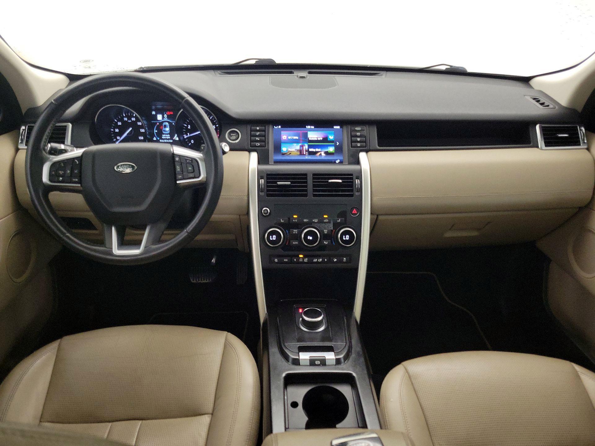 Thumbnail: 2019 Land Rover Discovery Sport - 9