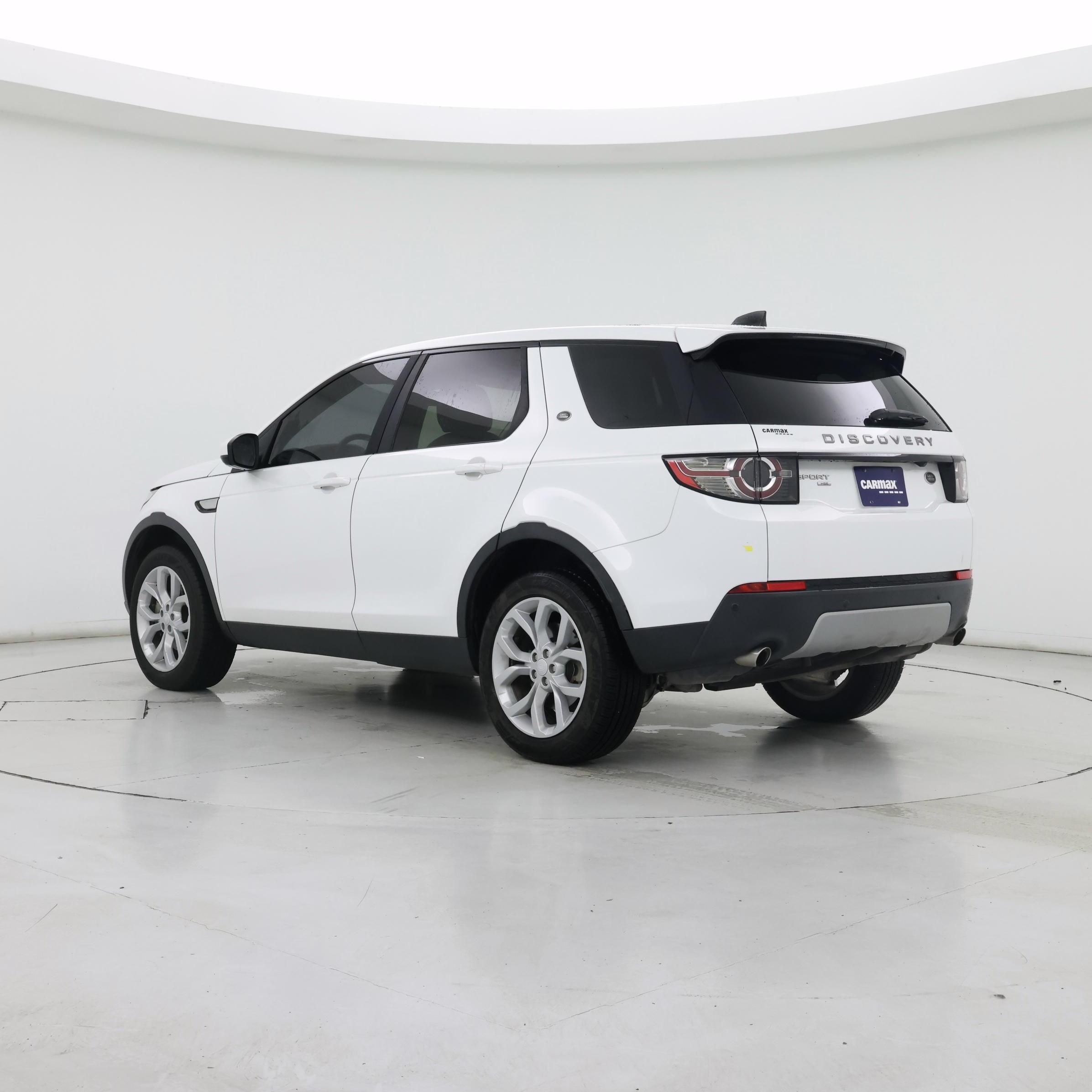 Thumbnail: 2019 Land Rover Discovery Sport - 2