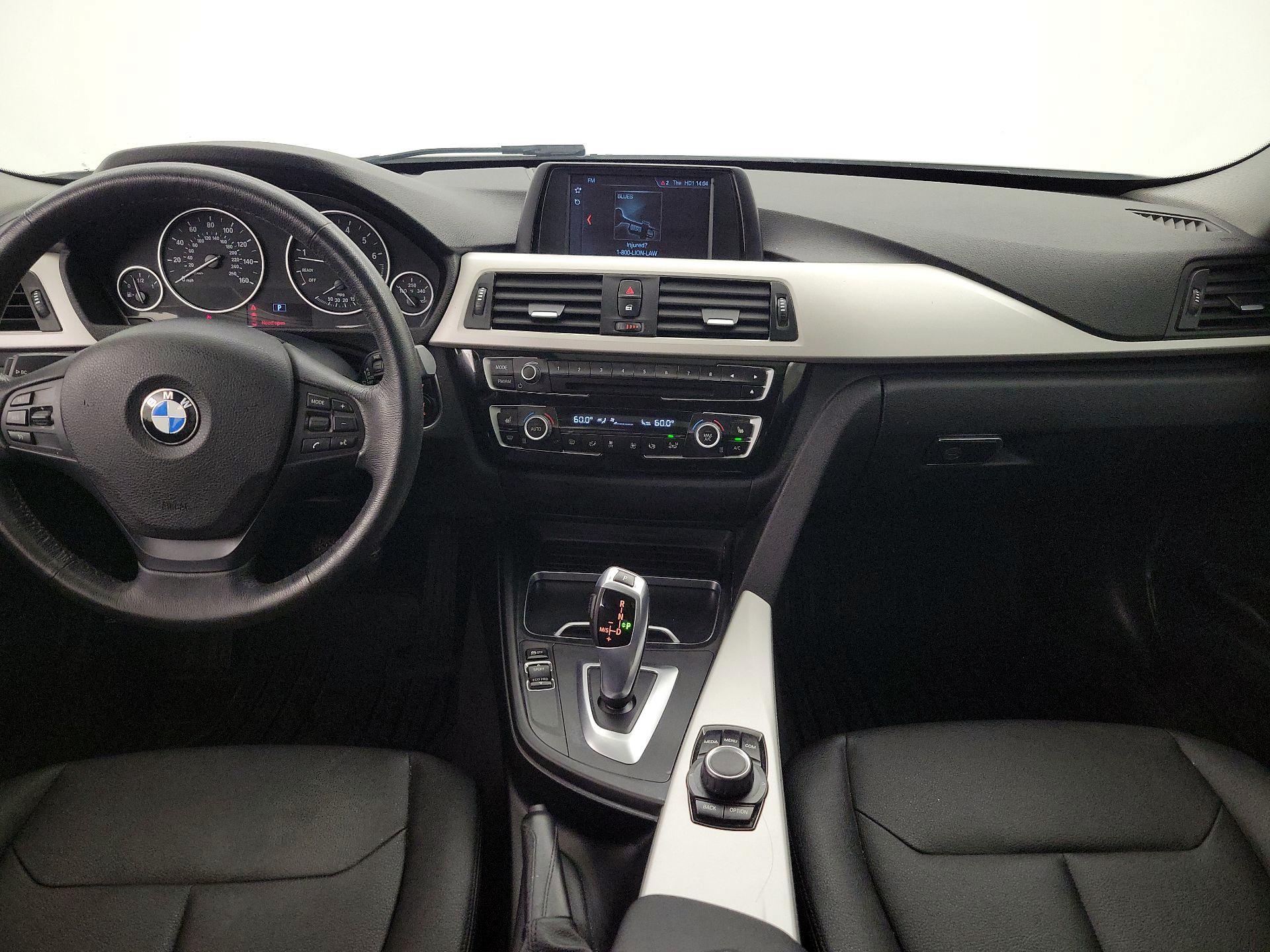 Thumbnail: 2018 BMW 3 Series - 9