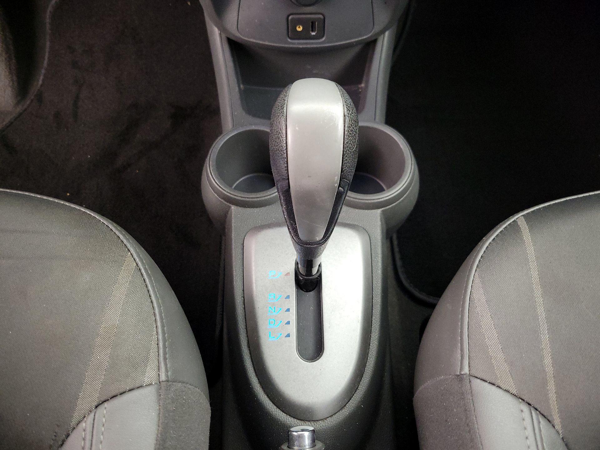 Thumbnail: 2014 Chevrolet Spark - 16
