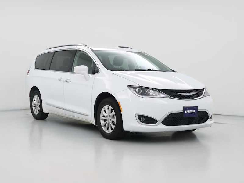 2018 Chrysler Pacifica  -
                  Denton, TX