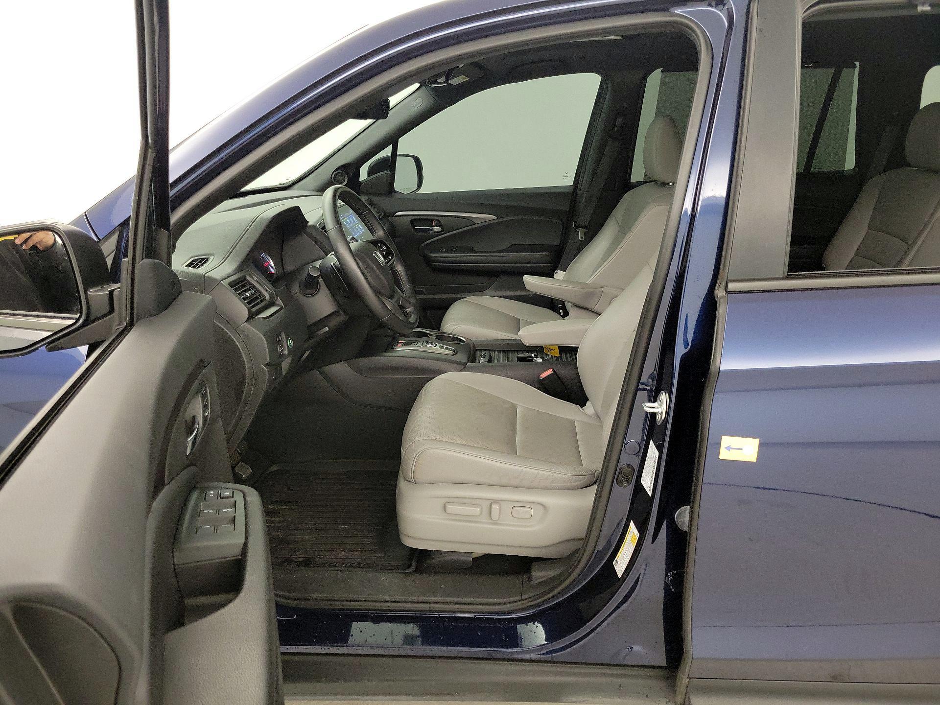 Thumbnail: 2021 Honda Passport - 11