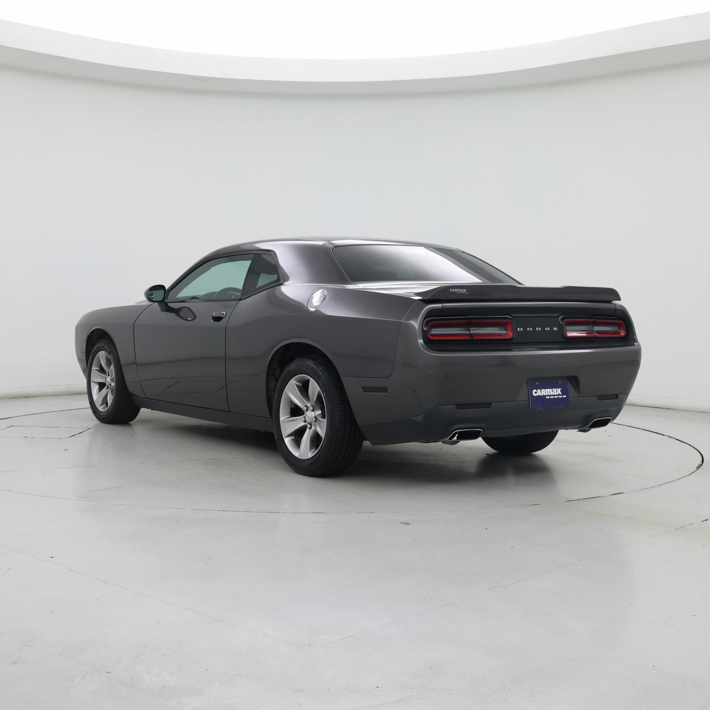 Thumbnail: 2017 Dodge Challenger - 2
