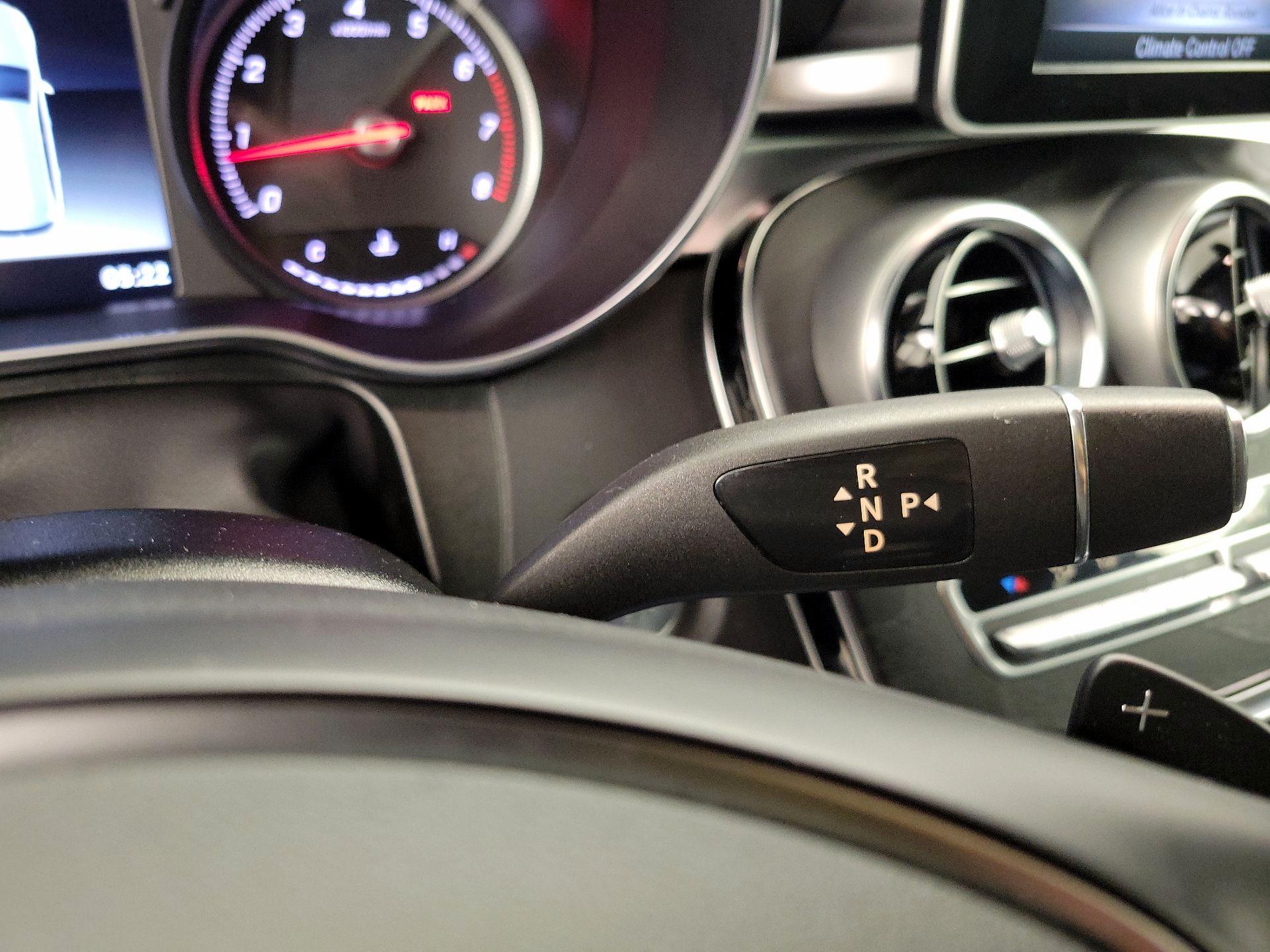 Thumbnail: 2018 Mercedes-Benz GLC - 17