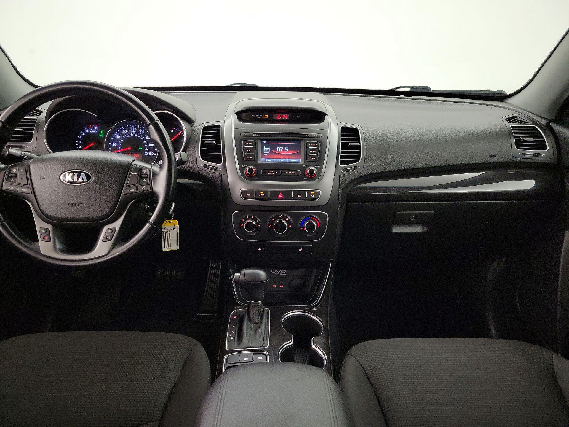 Thumbnail: 2014 Kia Sorento - 9