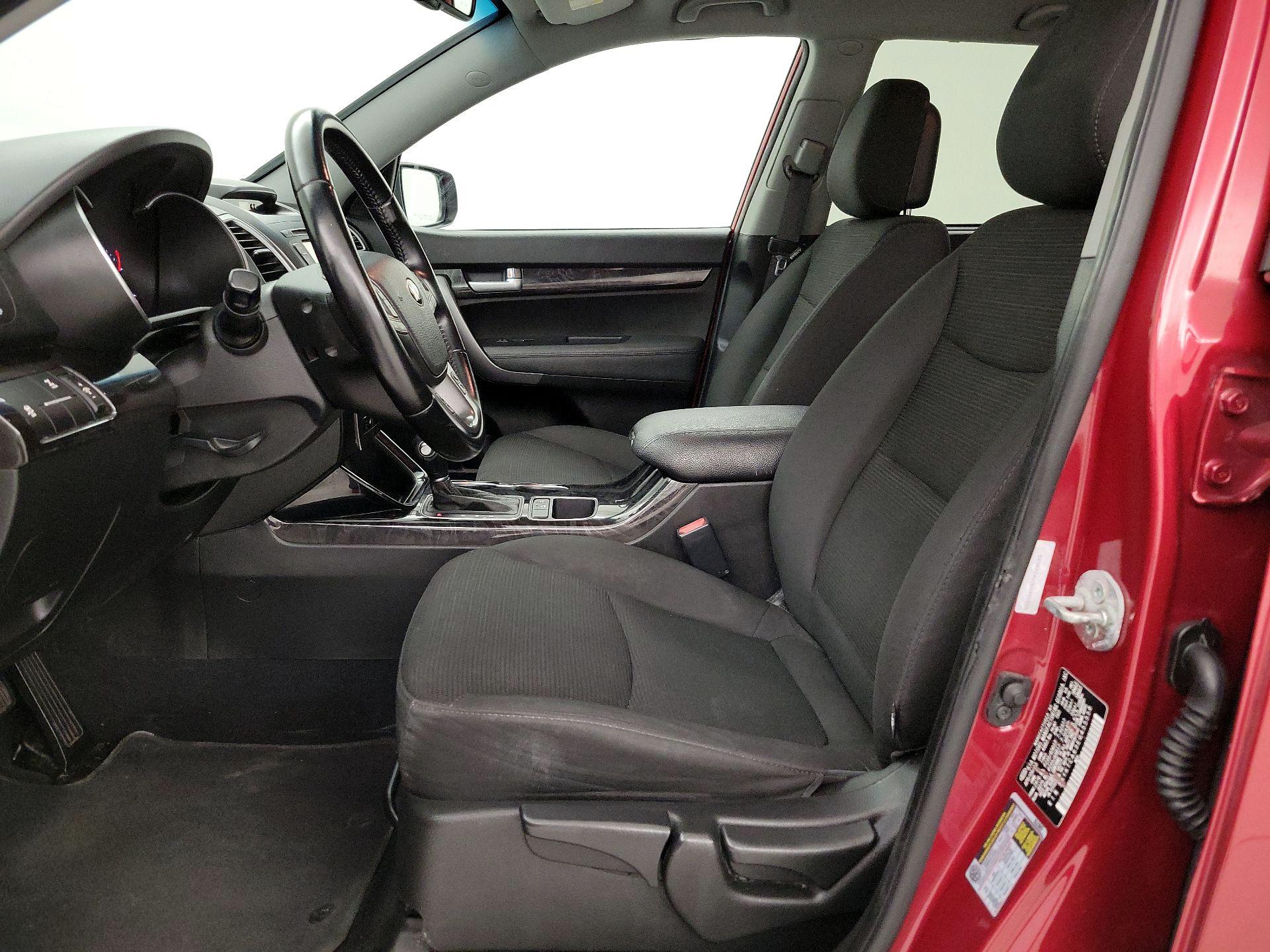 Thumbnail: 2014 Kia Sorento - 11