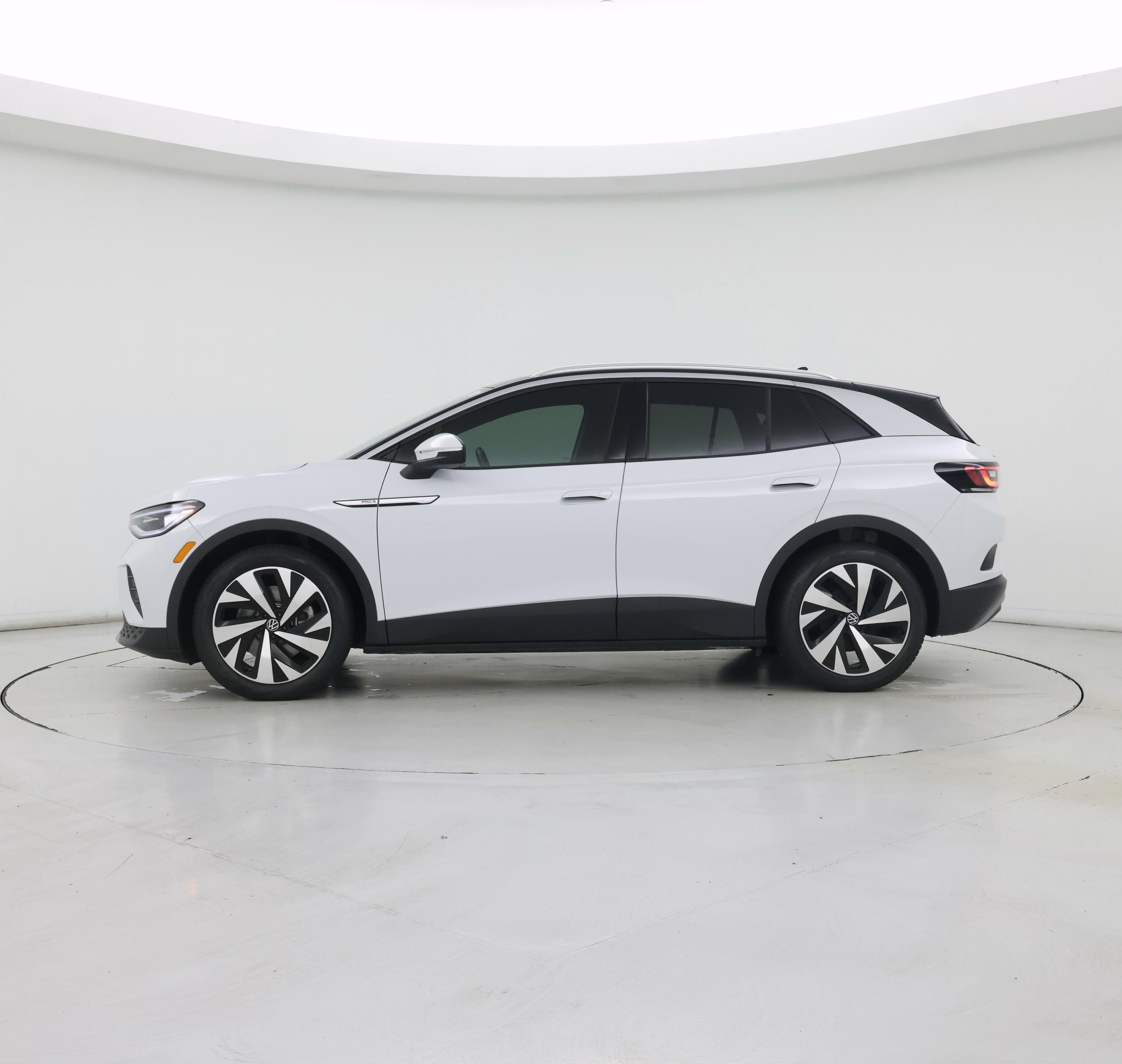 Thumbnail: 2022 Volkswagen ID.4 - 3