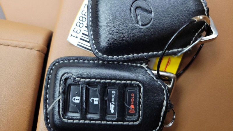 2021 Lexus RX 350L 24