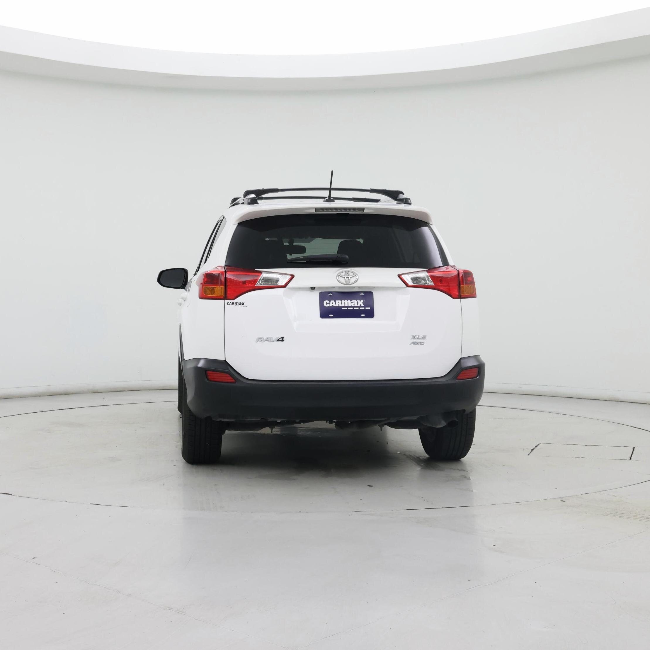 Thumbnail: 2015 Toyota RAV4 - 6