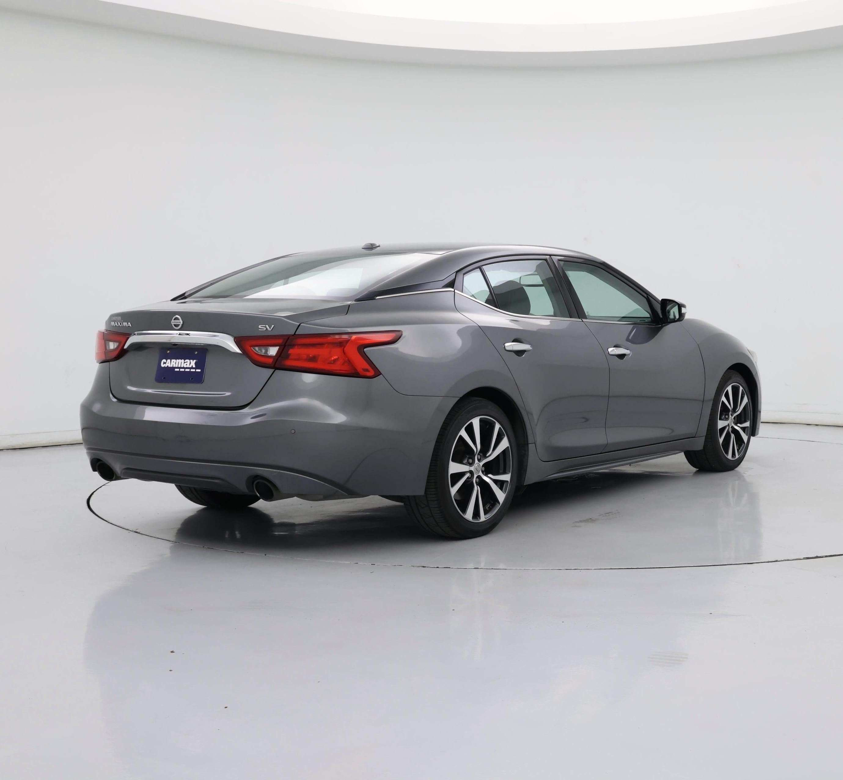 Thumbnail: 2017 Nissan Maxima - 8