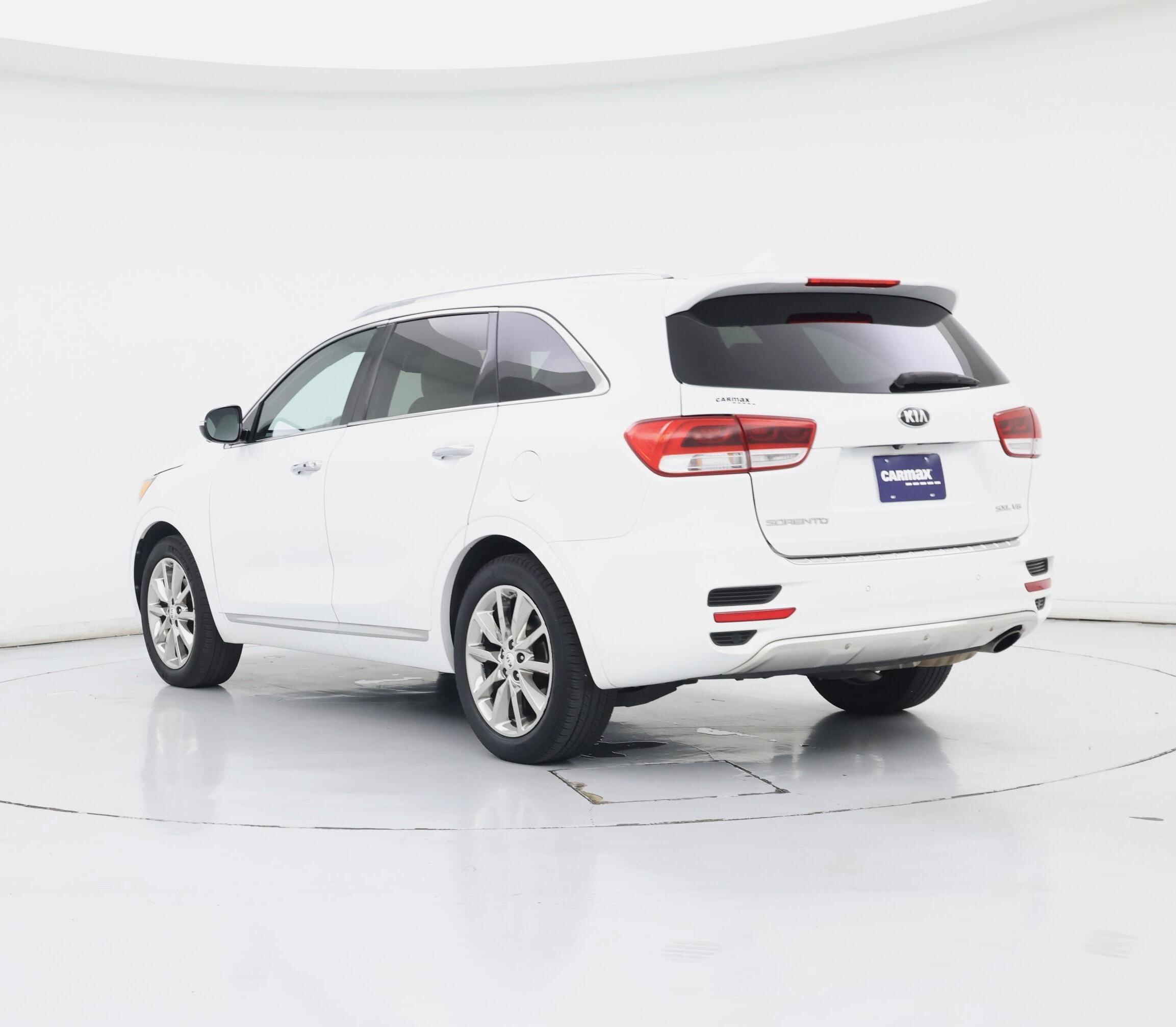 Thumbnail: 2017 Kia Sorento - 2