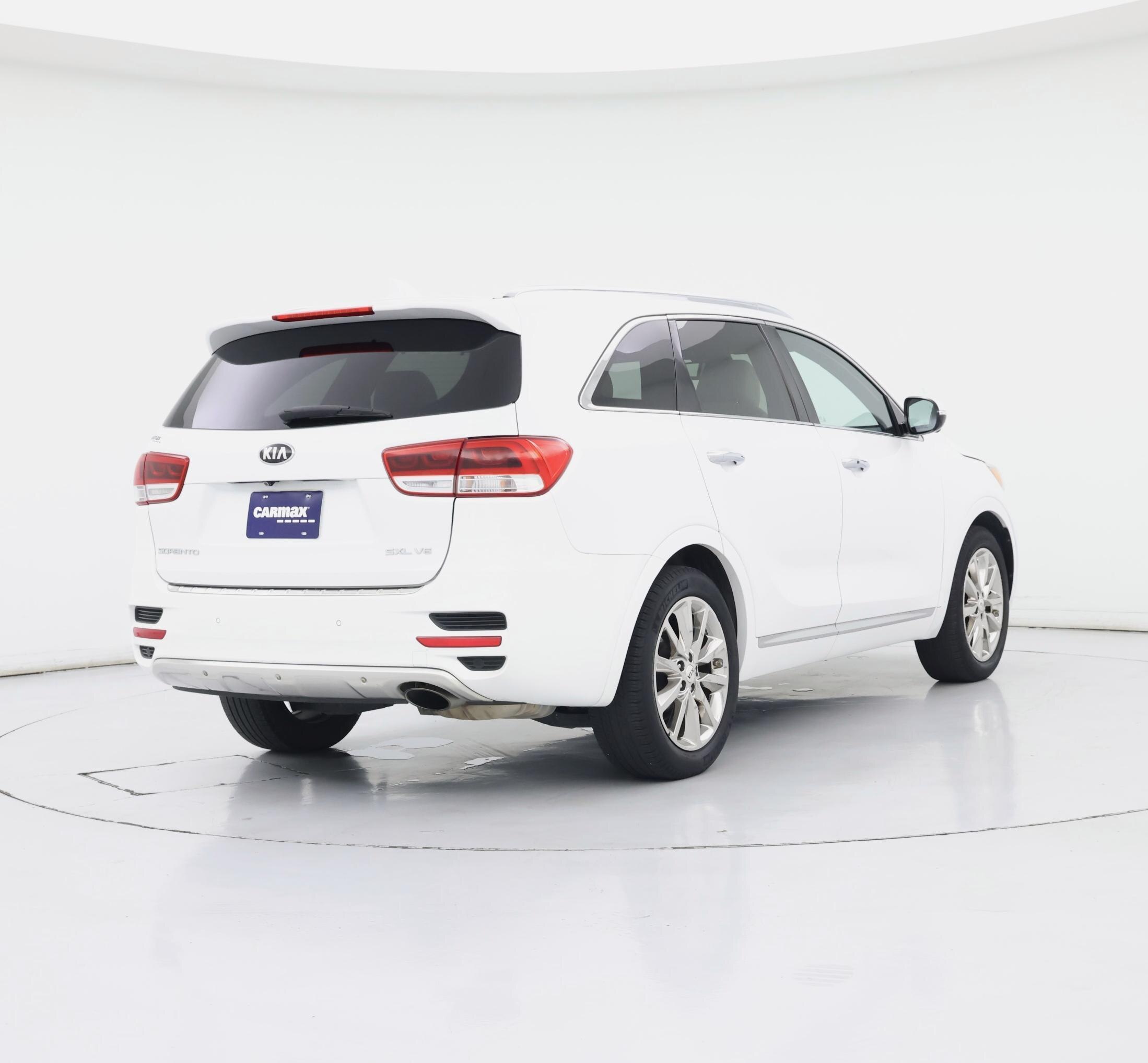 Thumbnail: 2017 Kia Sorento - 8