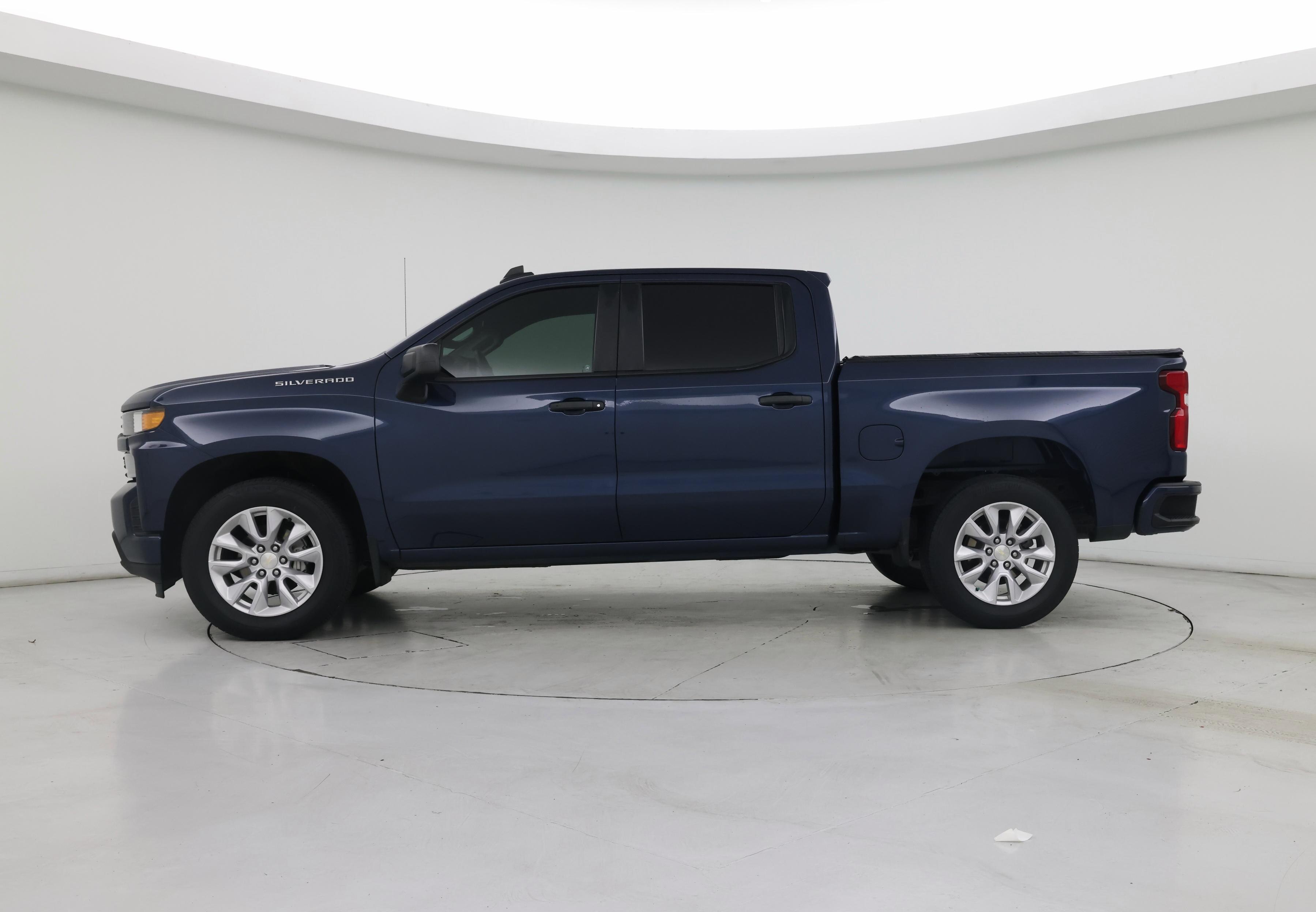 Thumbnail: 2020 Chevrolet Silverado 1500 - 3