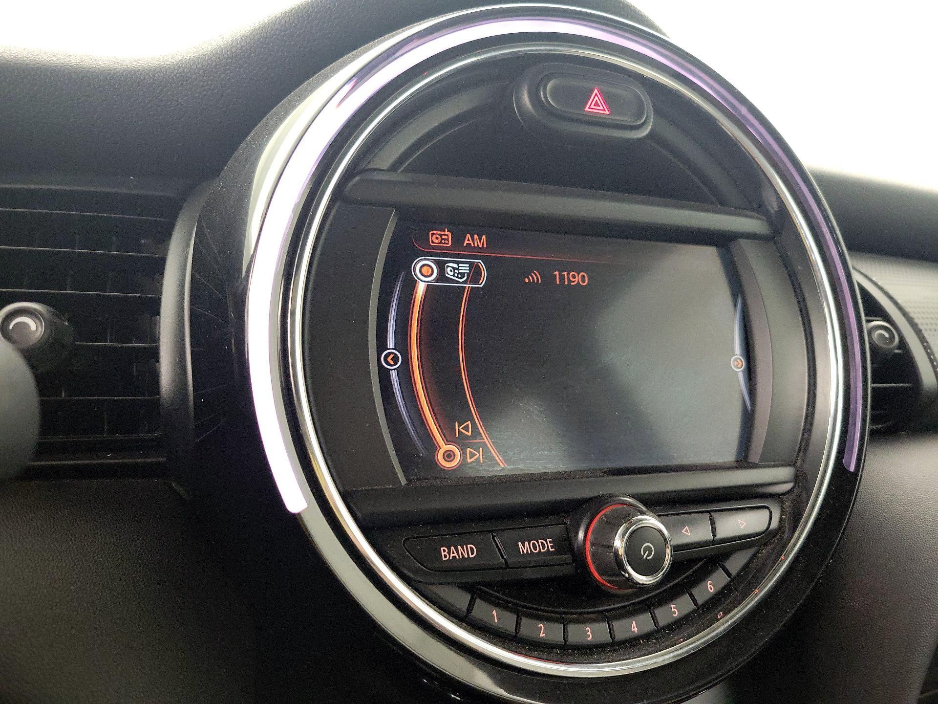 Thumbnail: 2018 MINI Cooper Hardtop - 15